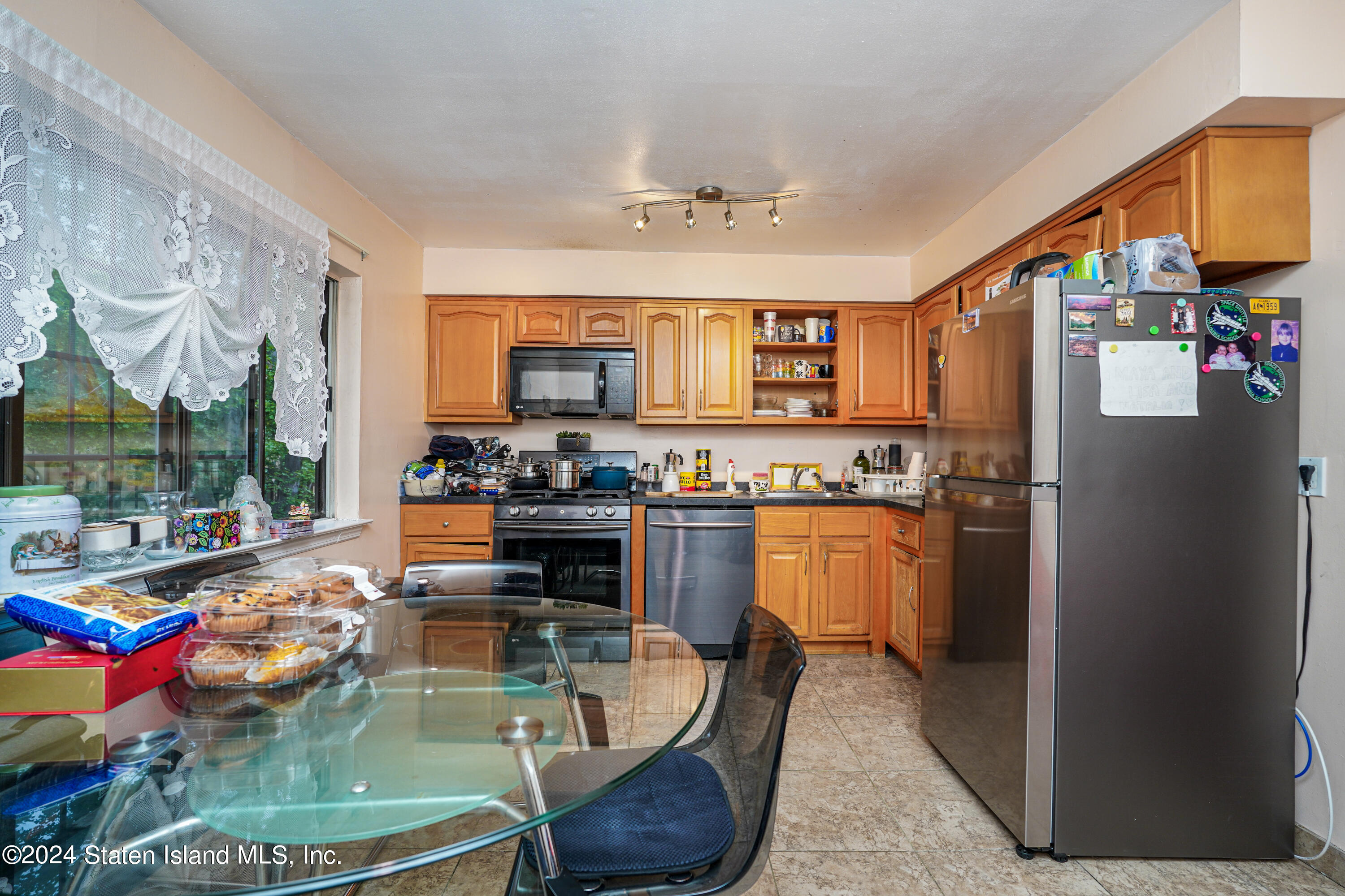 37 Devon Loop A, Staten Island, NY, 10314 image 11