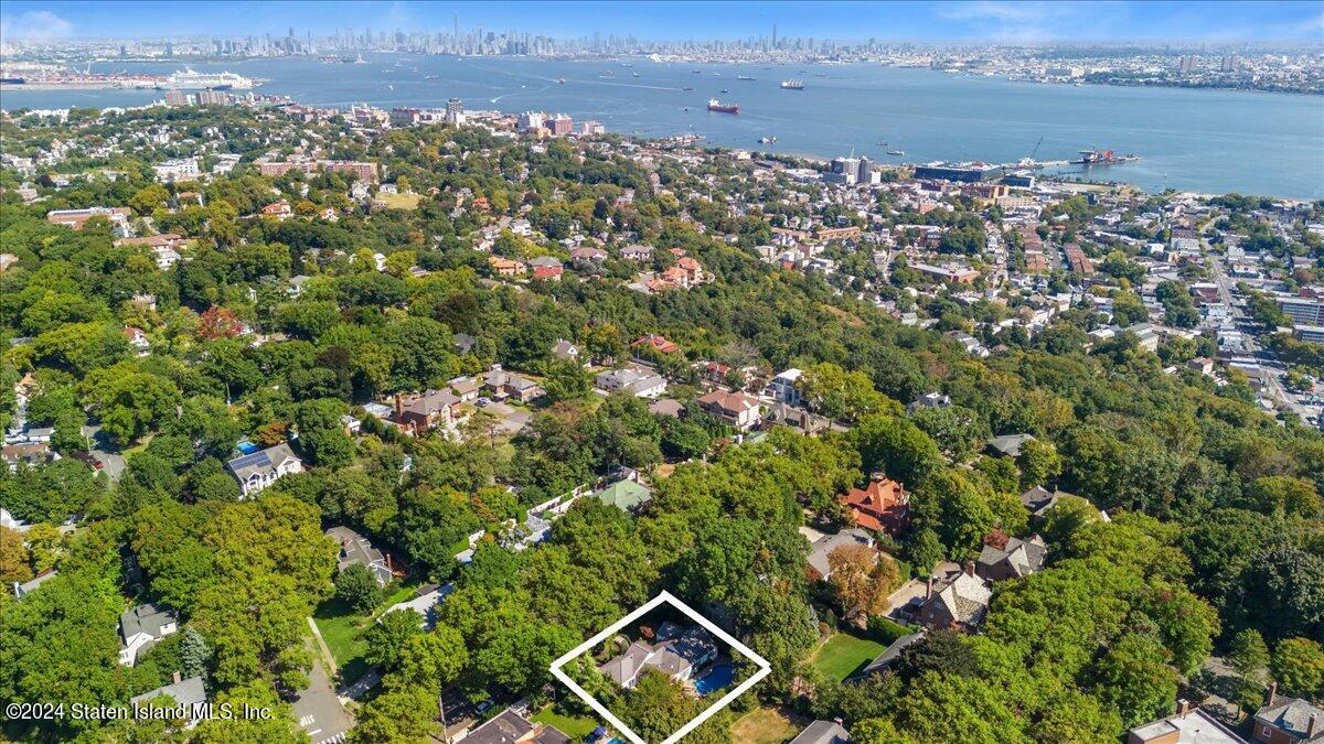 48 Grymes Hill, Staten Island, NY, 10310 image 36