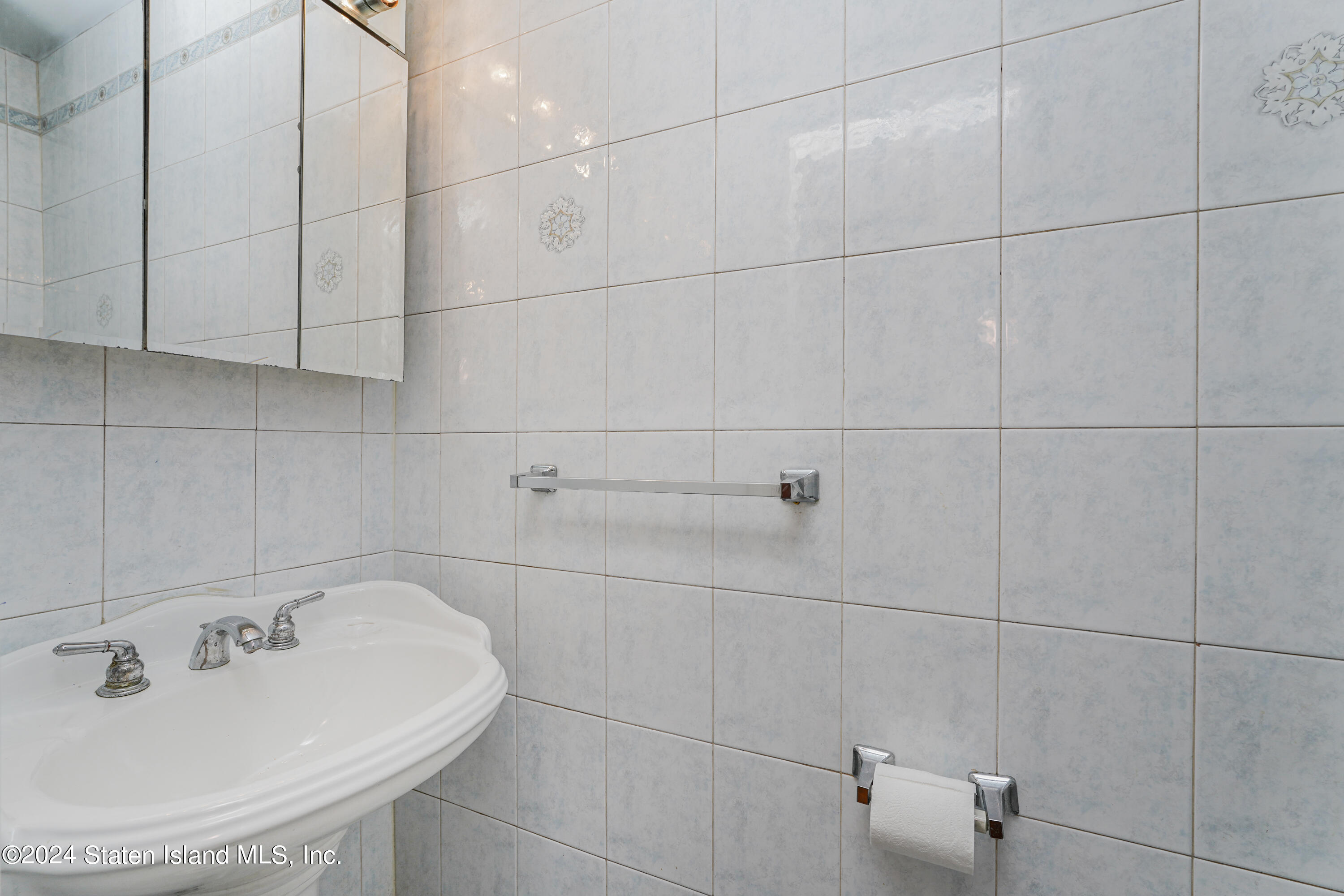 315 Travis Avenue, Staten Island, NY, 10314 image 17