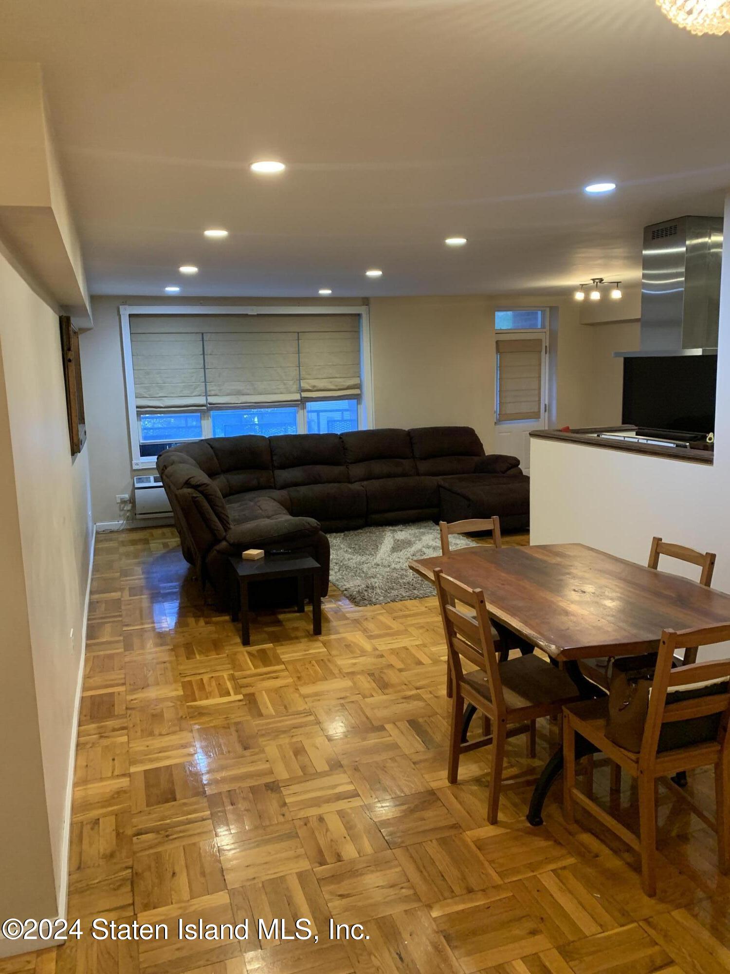 55 Austin Place 2j Image 5