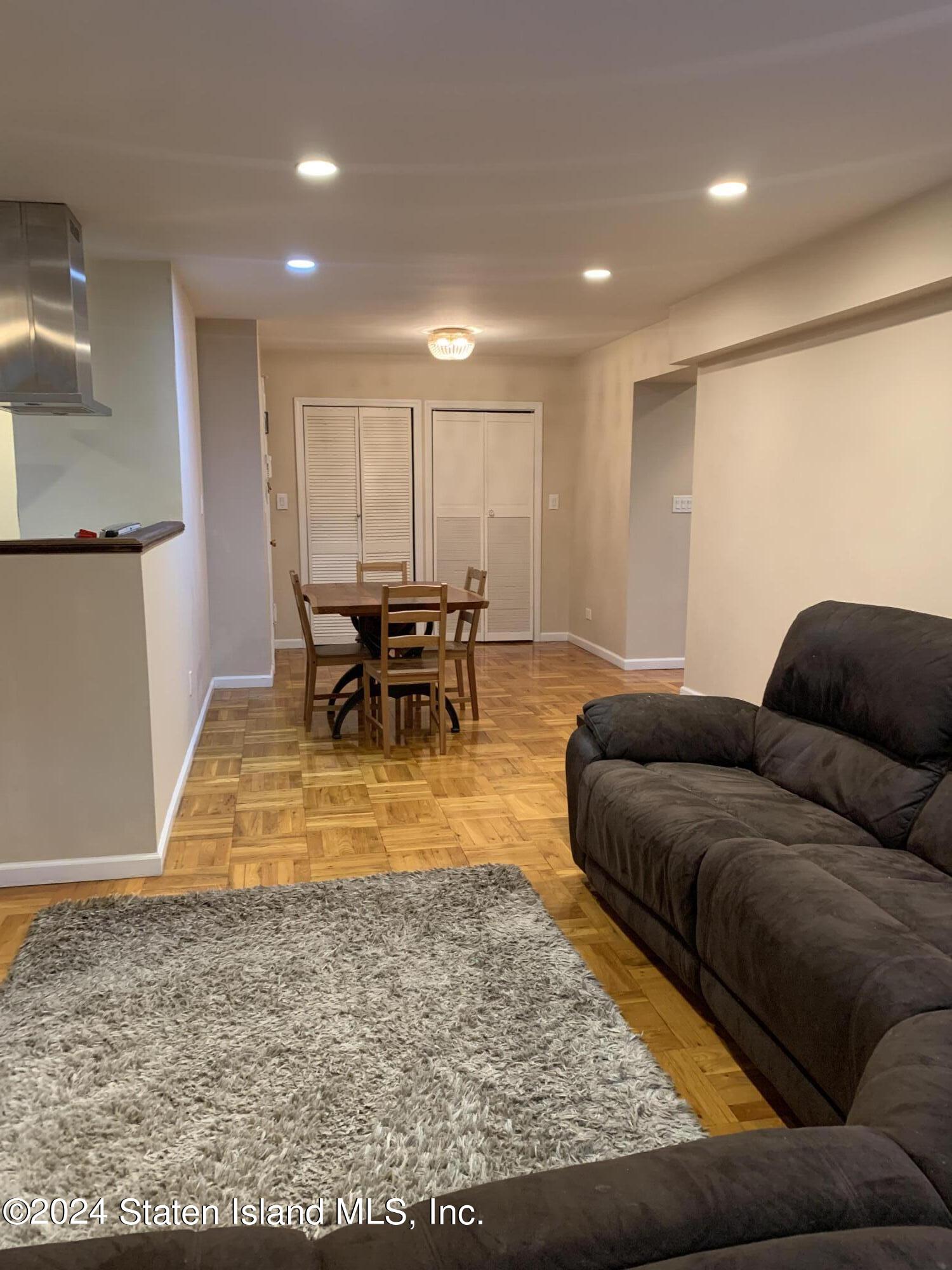 55 Austin Place 2j, Staten Island, NY, 10304 image 6
