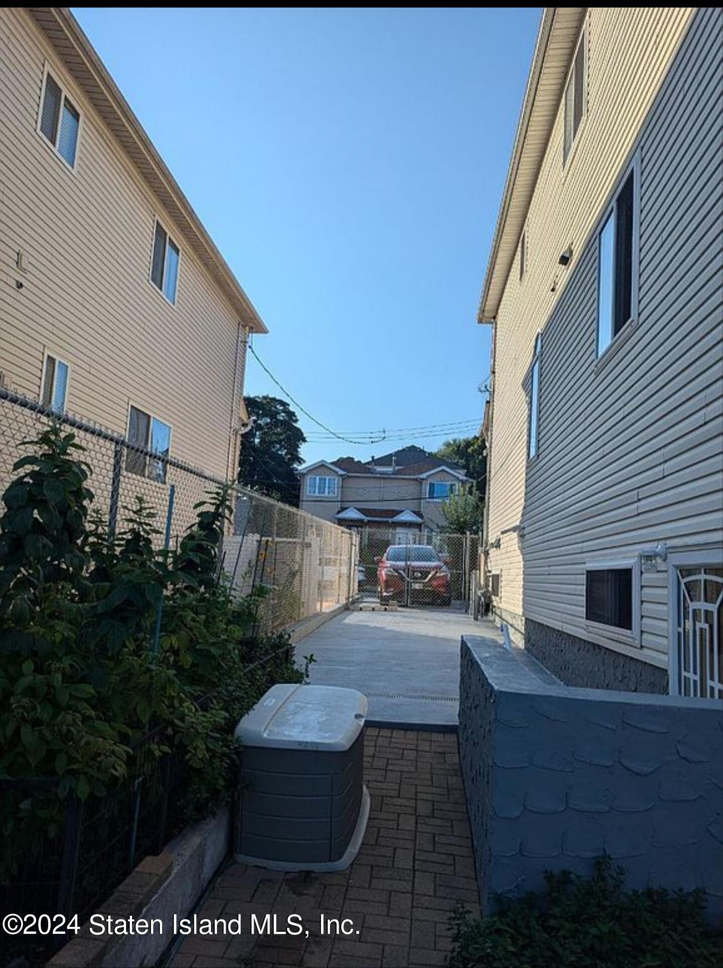 26 Guilford Street, Staten Island, NY, 10305 image 24