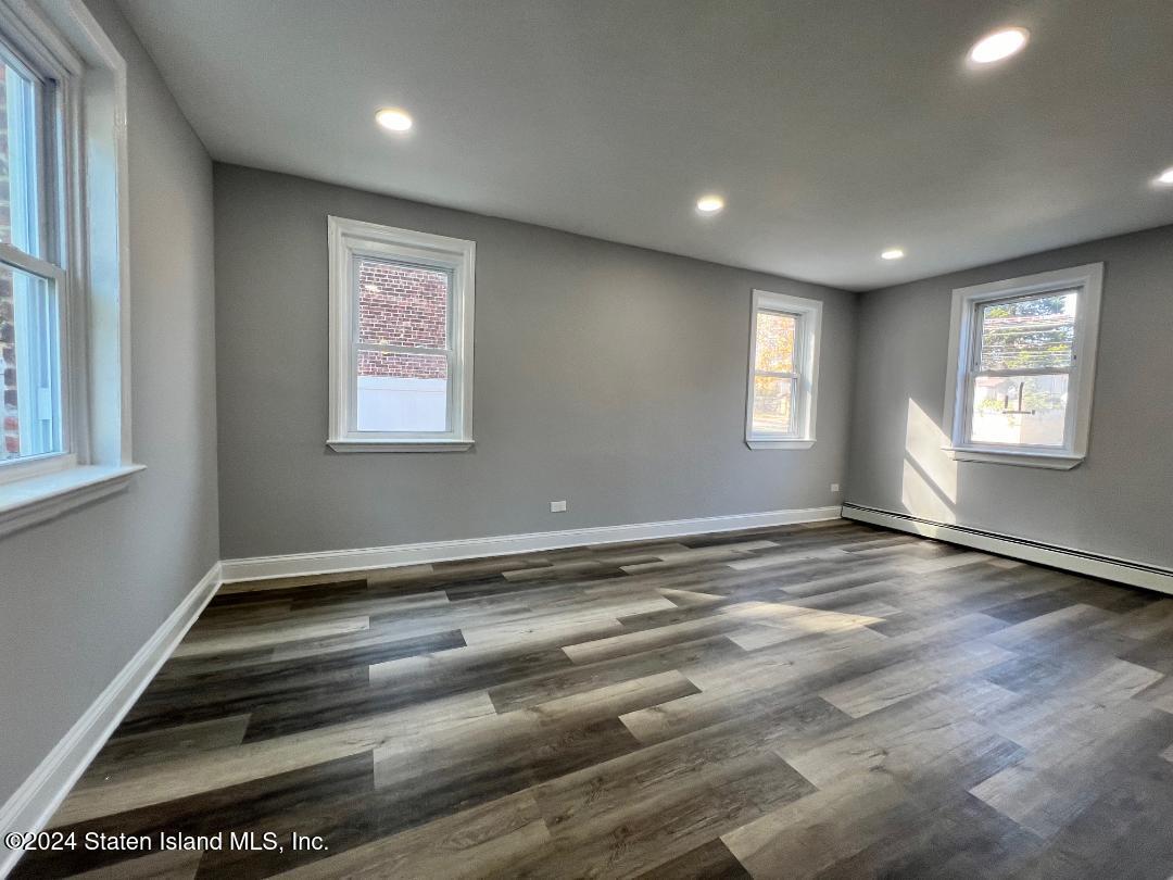 190 Vanderbilt Avenue, Staten Island, NY, 10304 image 12