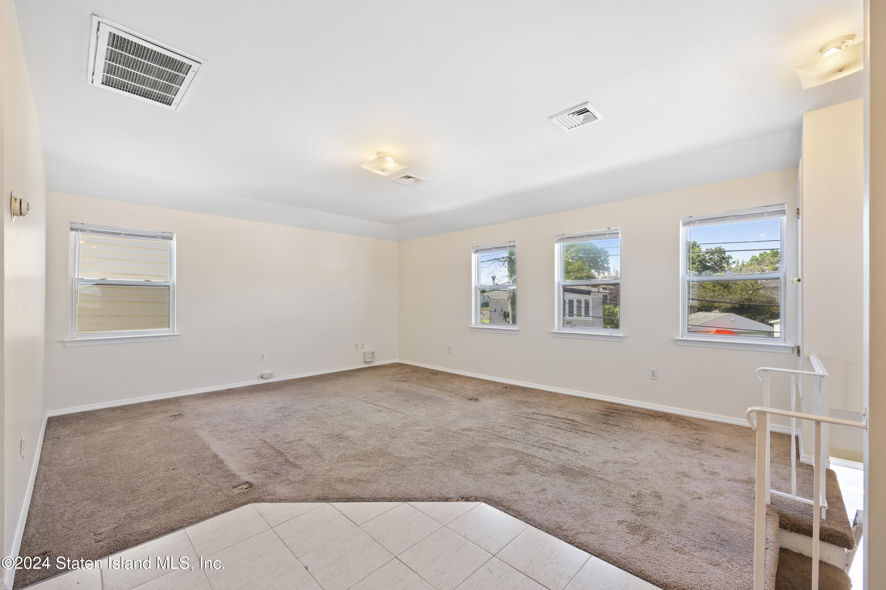 46 Olympia Boulevard, Staten Island, NY, 10305 image 13