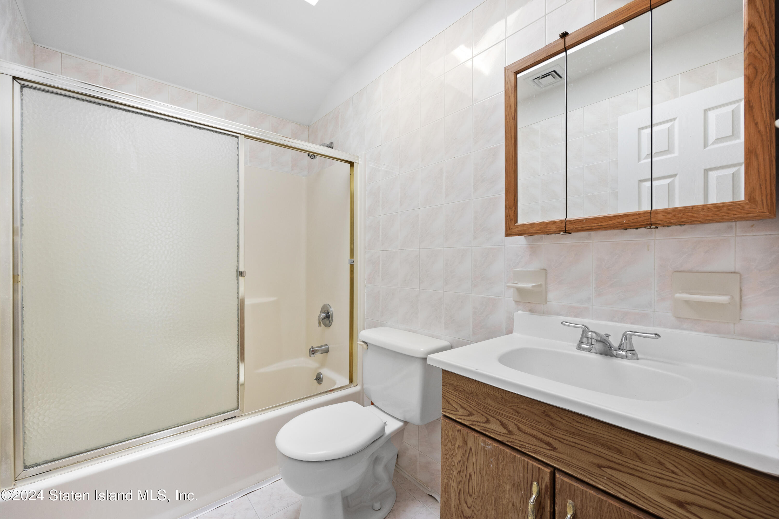 46 Olympia Boulevard, Staten Island, NY, 10305 image 18