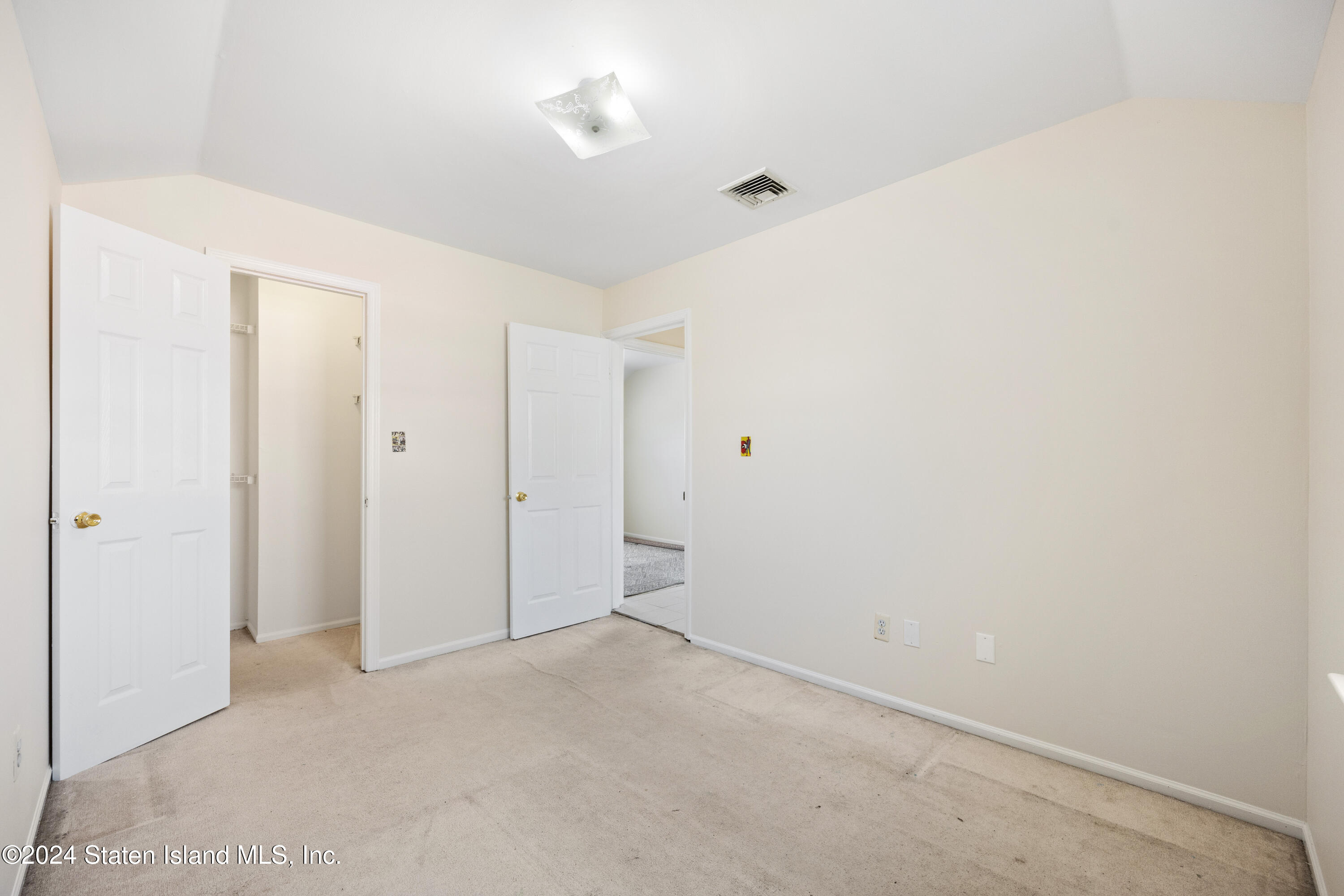 46 Olympia Boulevard, Staten Island, NY, 10305 image 17