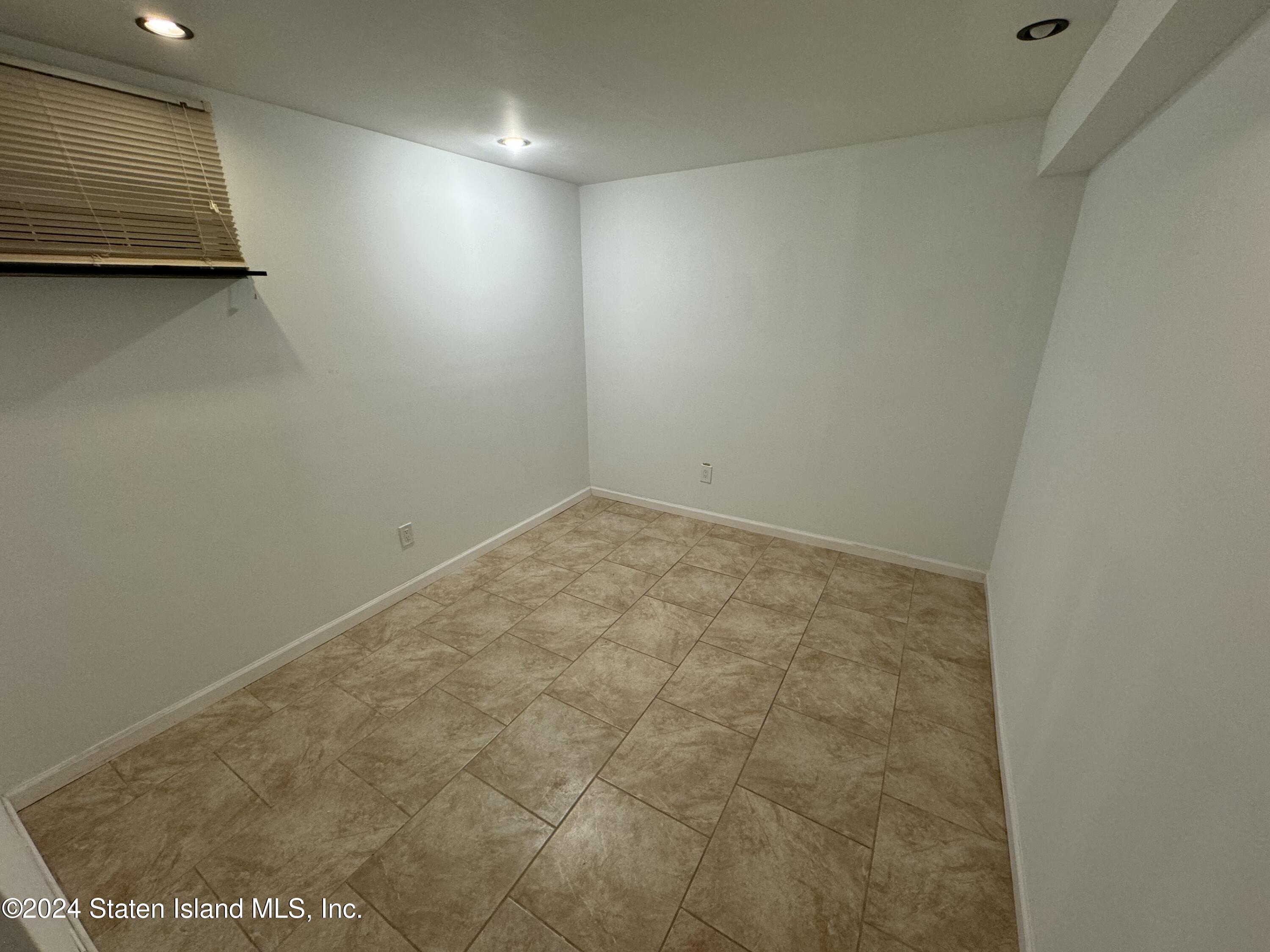 430 Slosson Avenue, Staten Island, NY, 10314 image 25