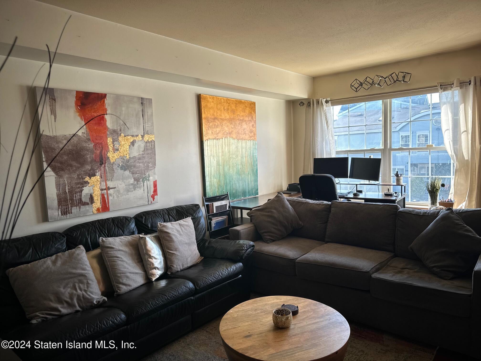 222 Pond Way, Staten Island, NY, 10303 image 13