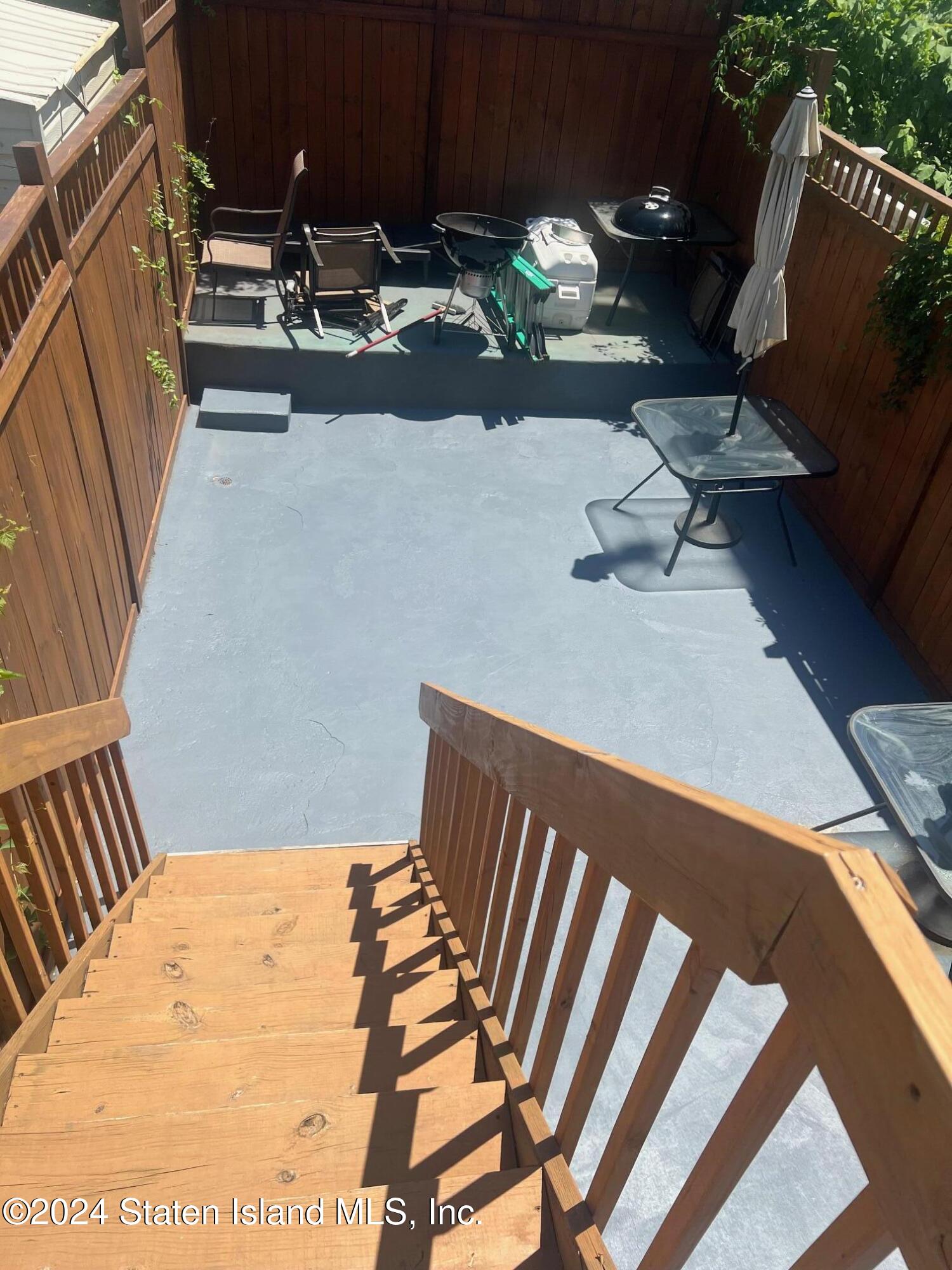 222 Pond Way, Staten Island, NY, 10303 image 25