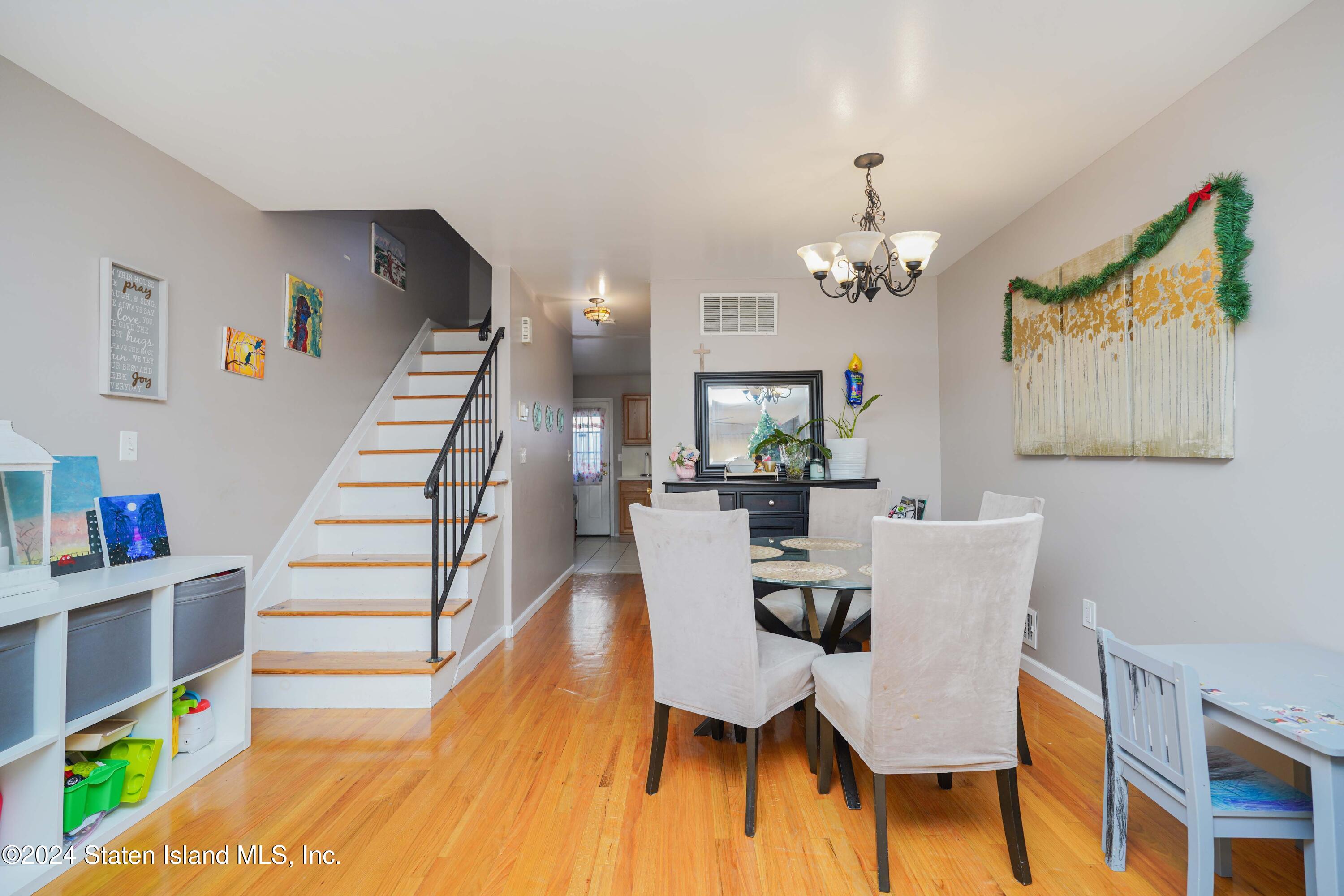 68 Lyceum Court, Staten Island, NY, 10310 image 9