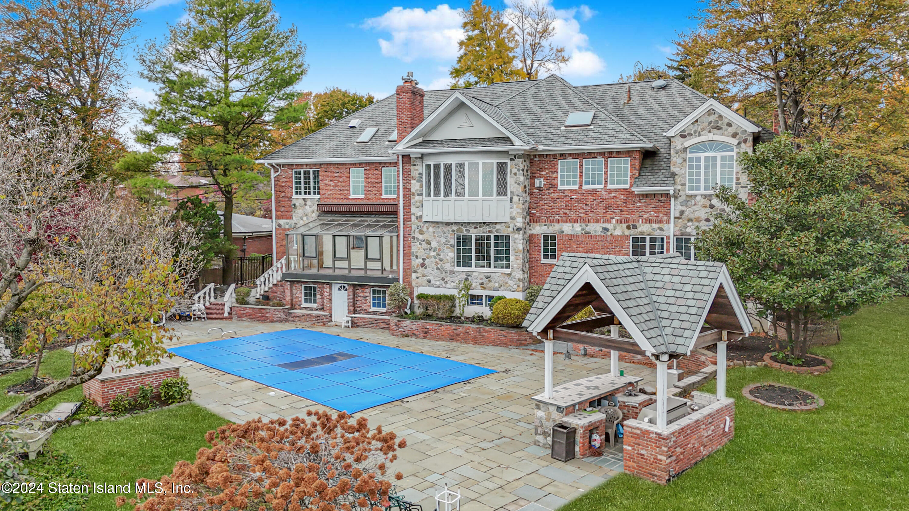 60 Romer Road Image 4
