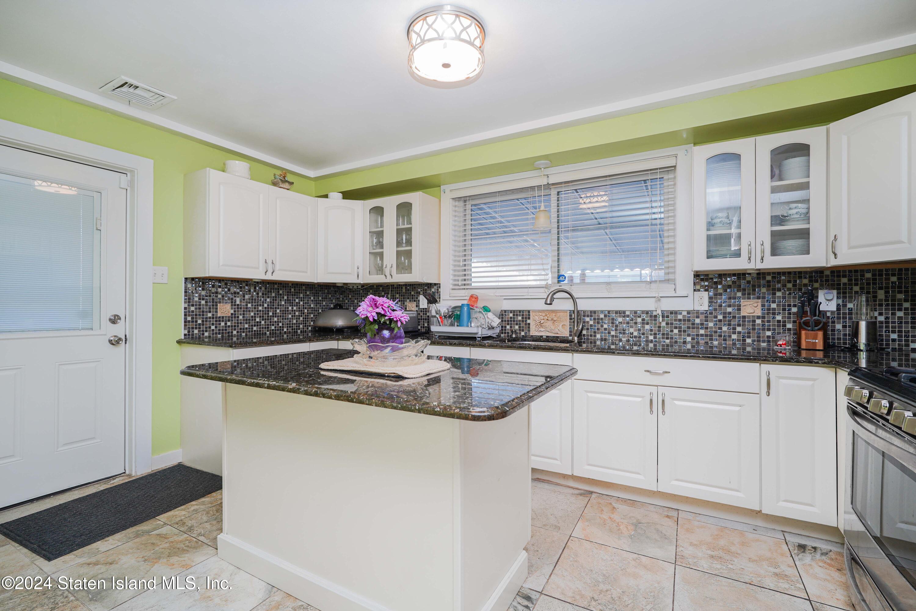 235 Father Capodanno Boulevard, Staten Island, NY, 10305 image 11