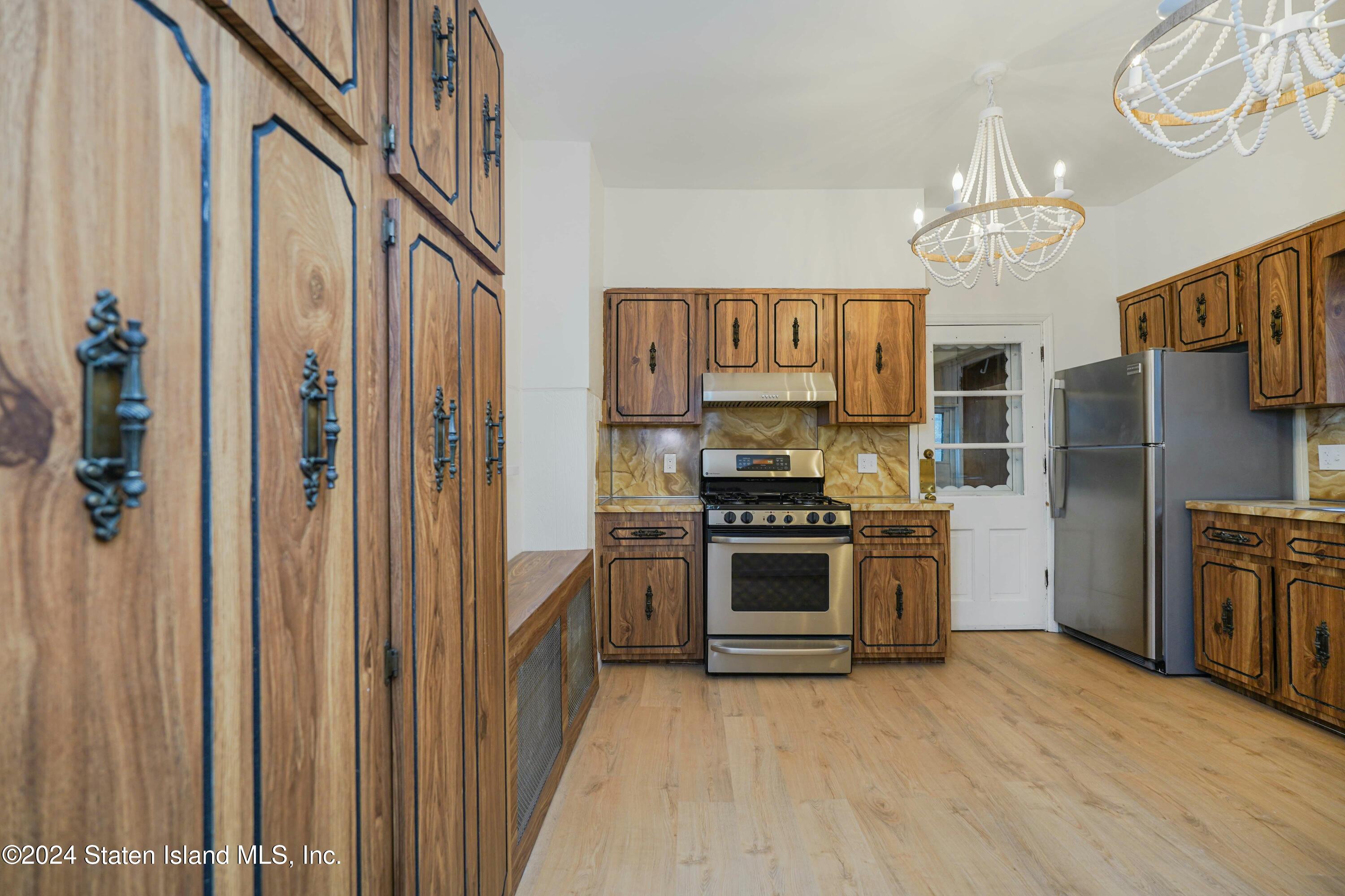 37 Austin Avenue, Staten Island, NY, 10305 image 10