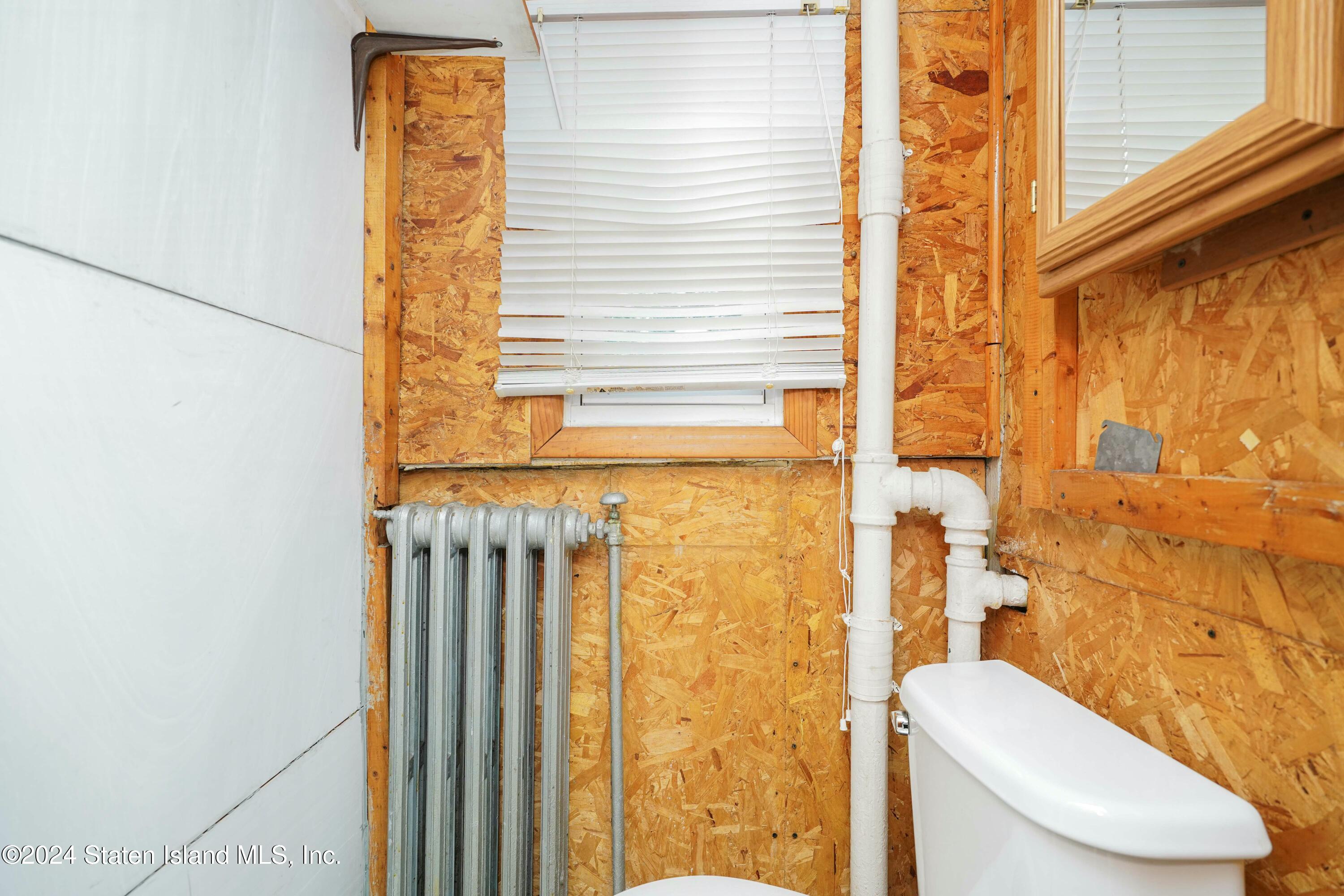 37 Austin Avenue, Staten Island, NY, 10305 image 18