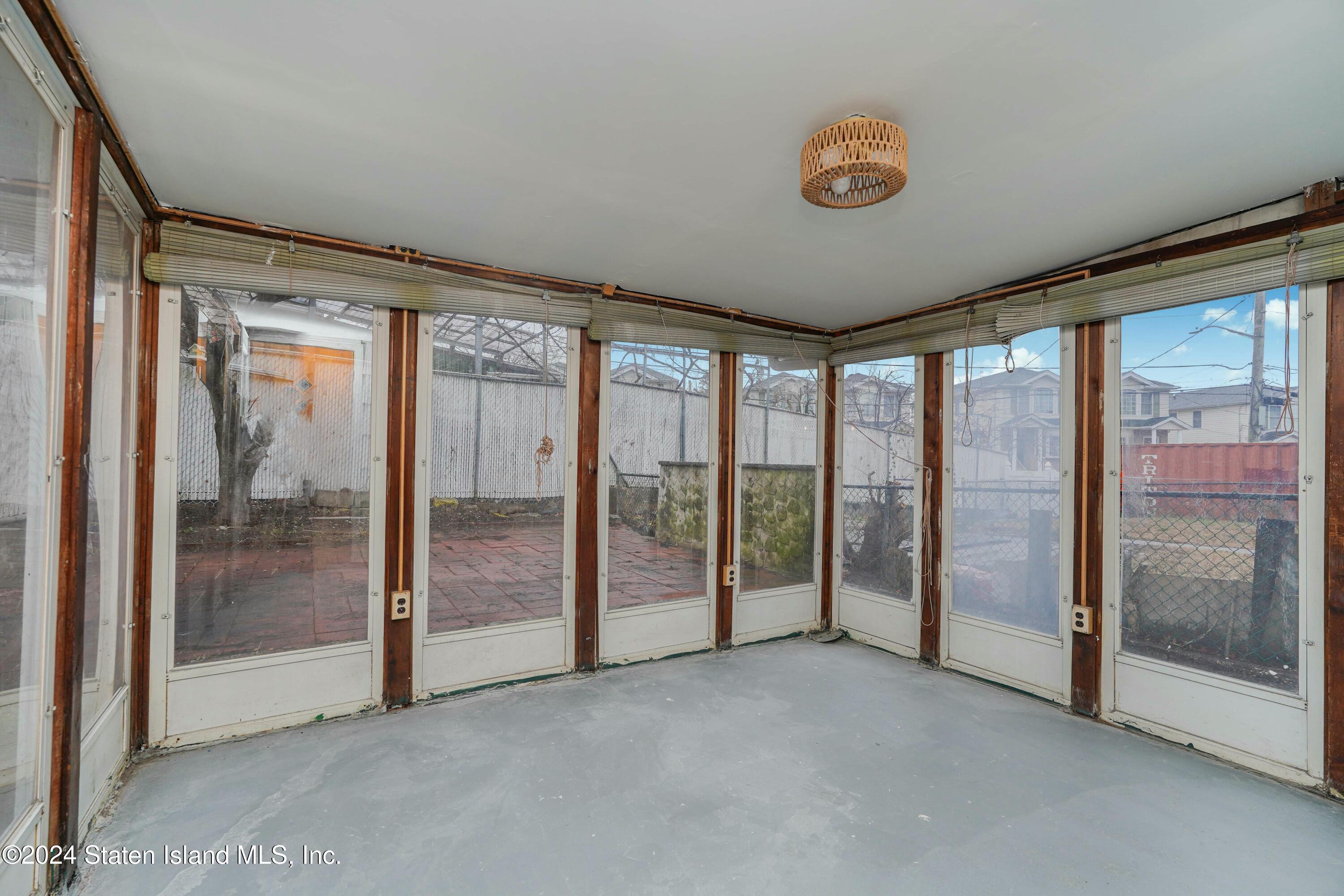 37 Austin Avenue, Staten Island, NY, 10305 image 20