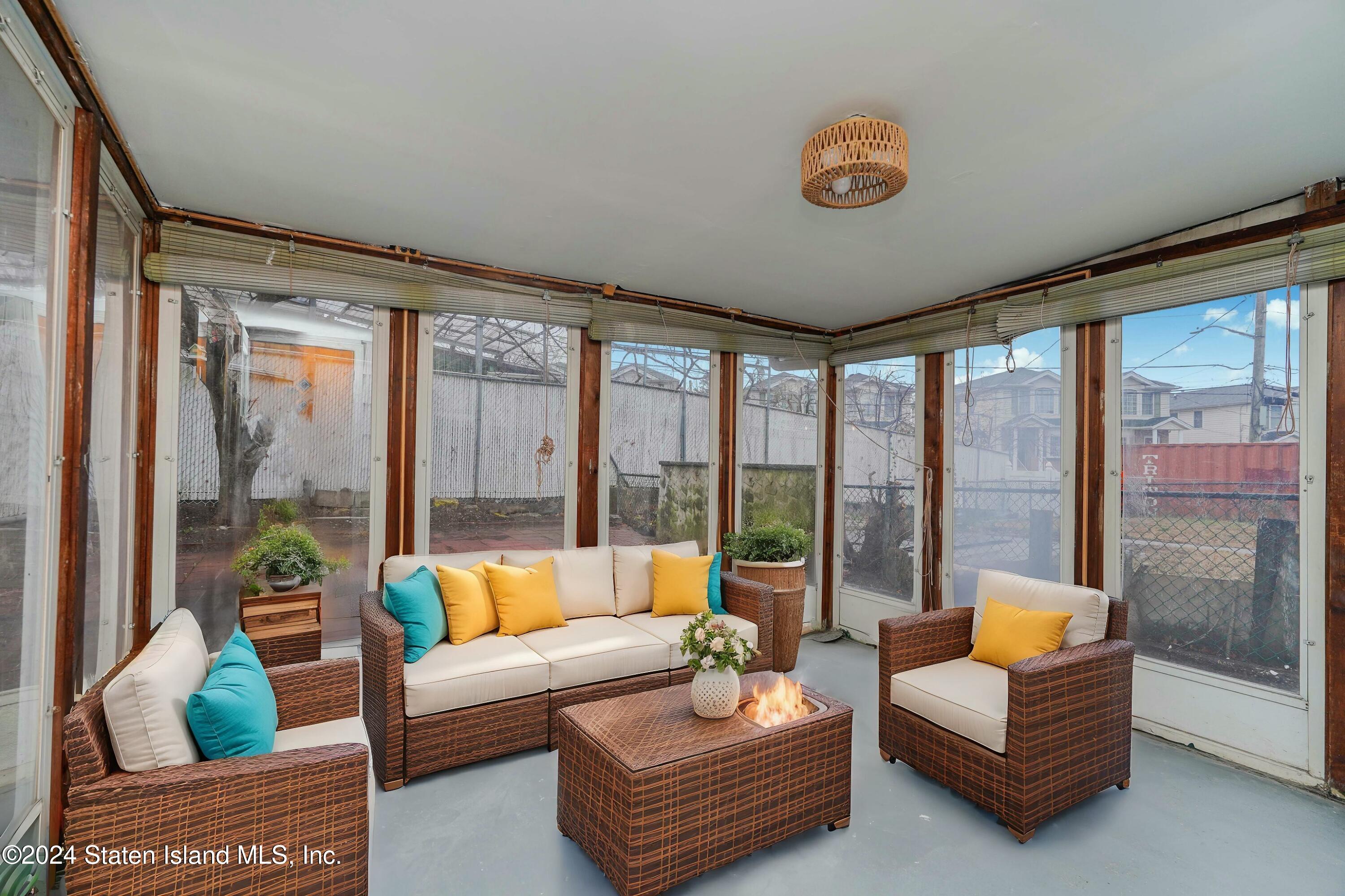 37 Austin Avenue, Staten Island, NY, 10305 image 19