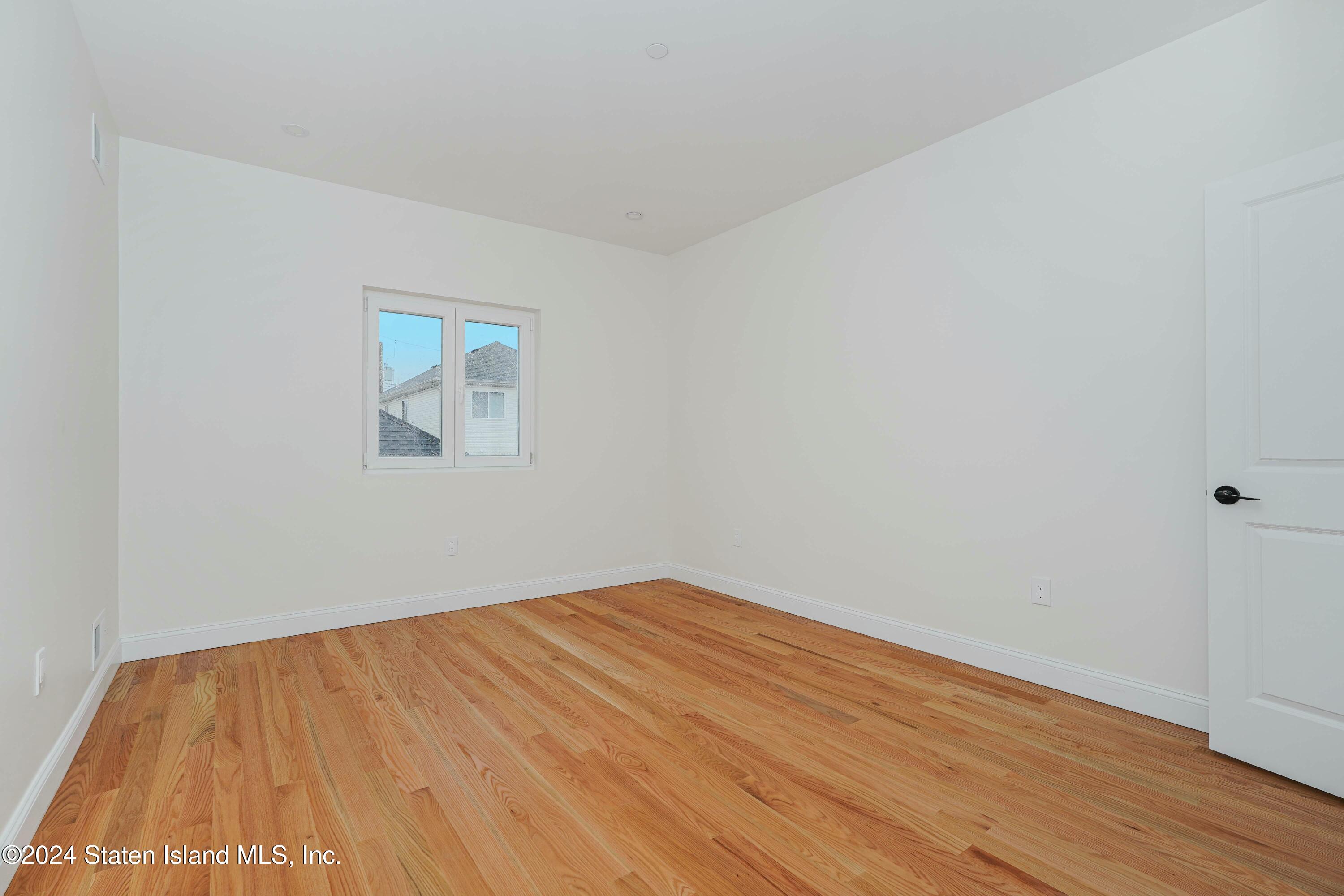 298 Oldfield Street Image 4