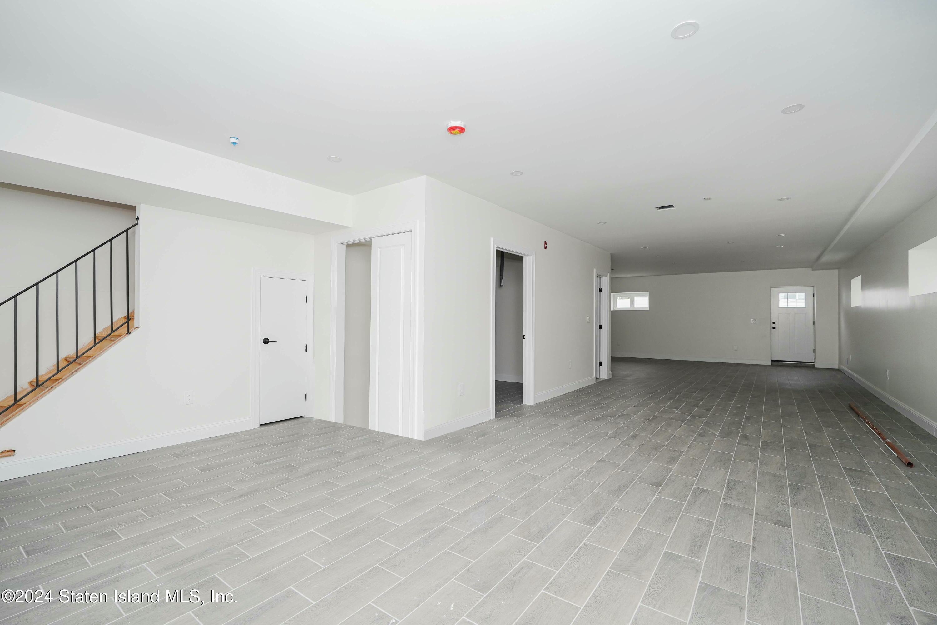 298 Oldfield Street, Staten Island, NY, 10306 image 9