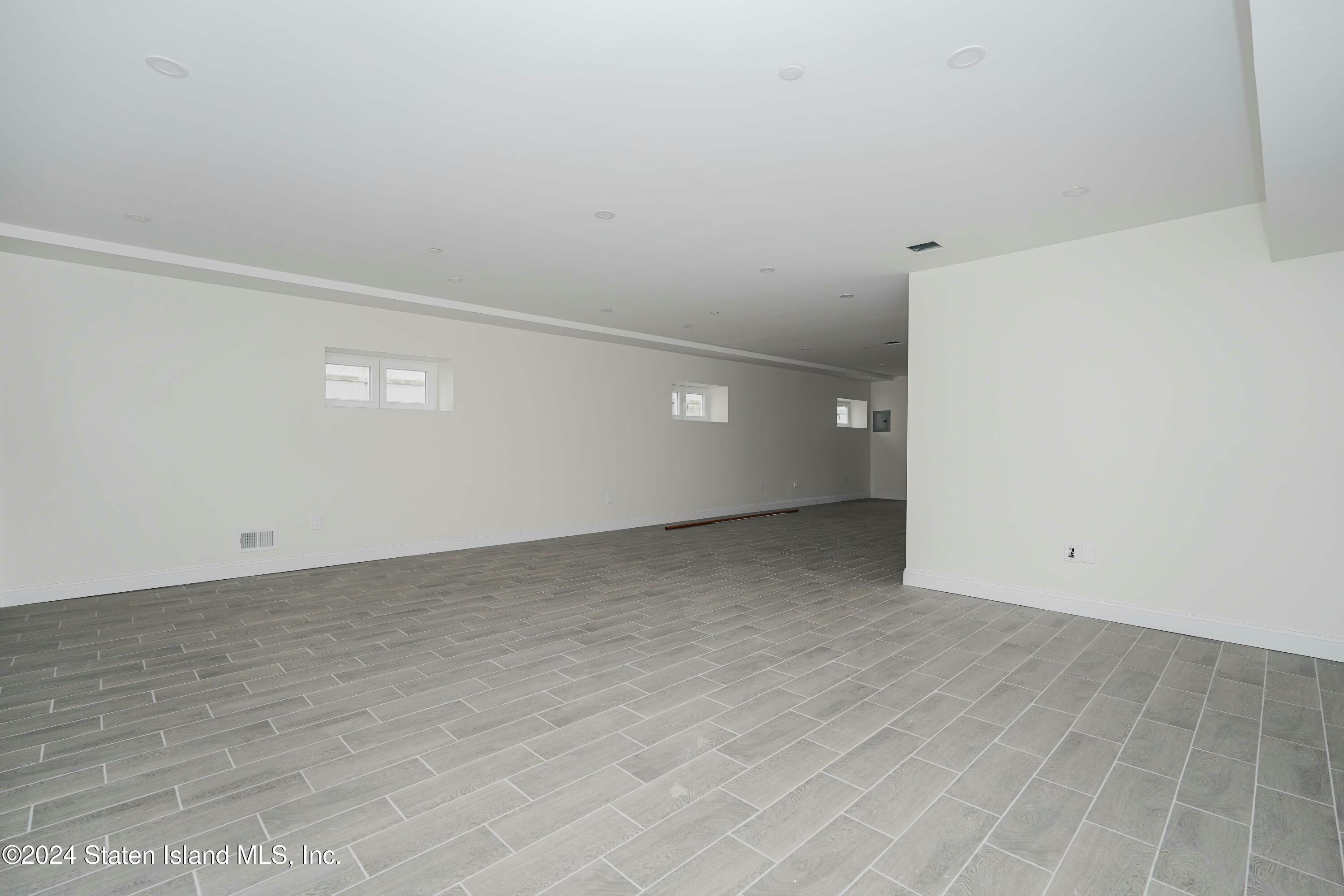 298 Oldfield Street, Staten Island, NY, 10306 image 11