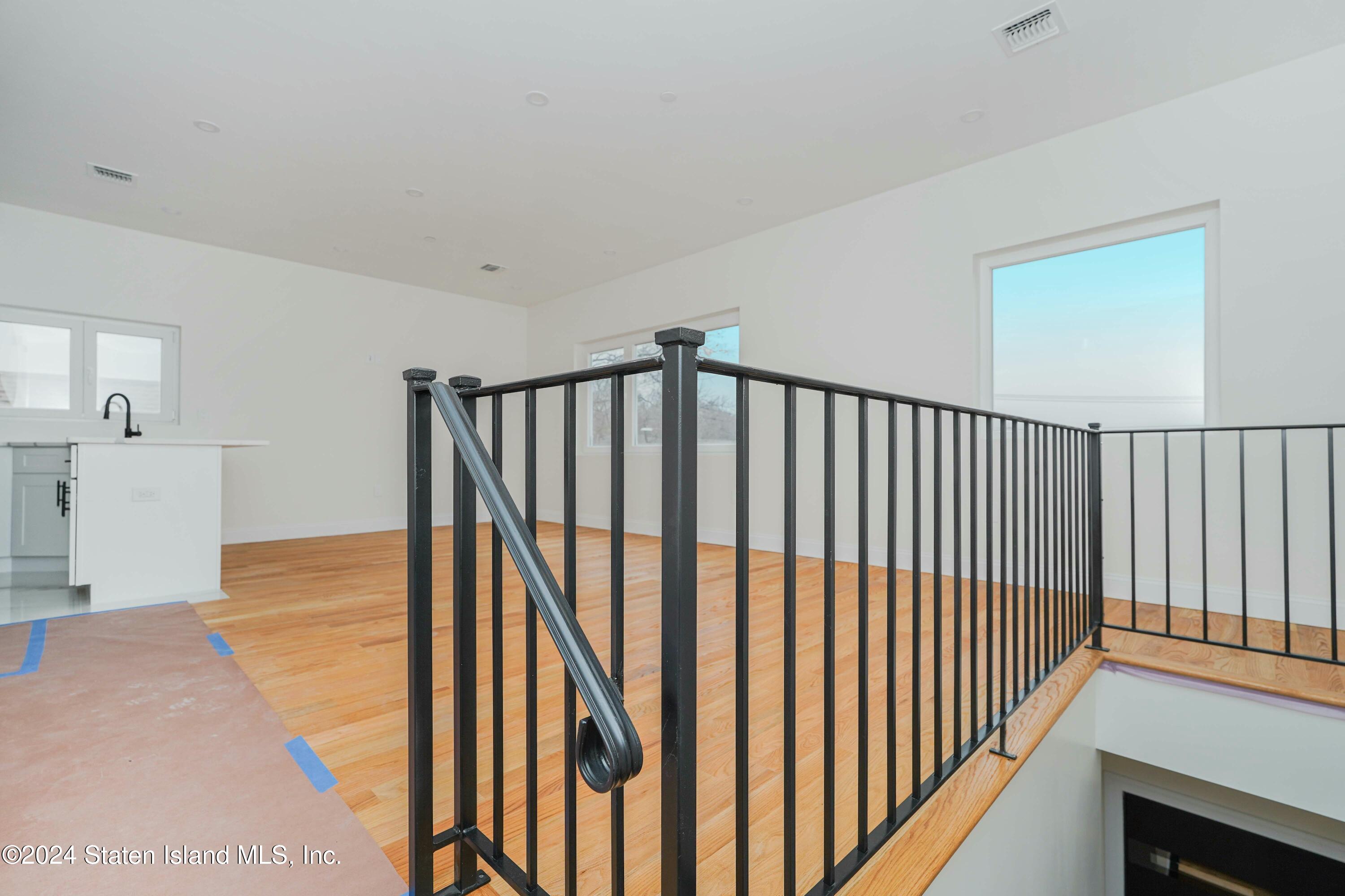 298 Oldfield Street, Staten Island, NY, 10306 image 13