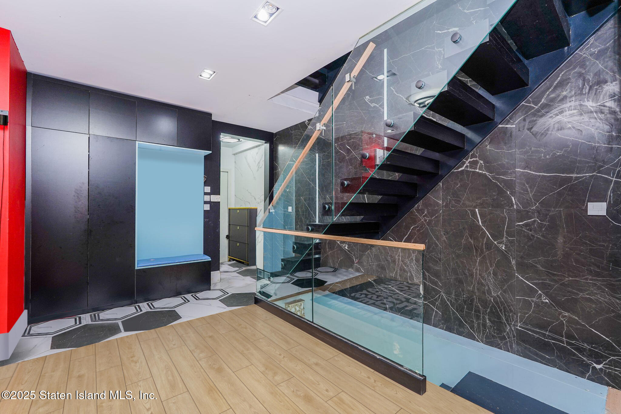 72 Mills Avenue, Staten Island, NY, 10305 image 18