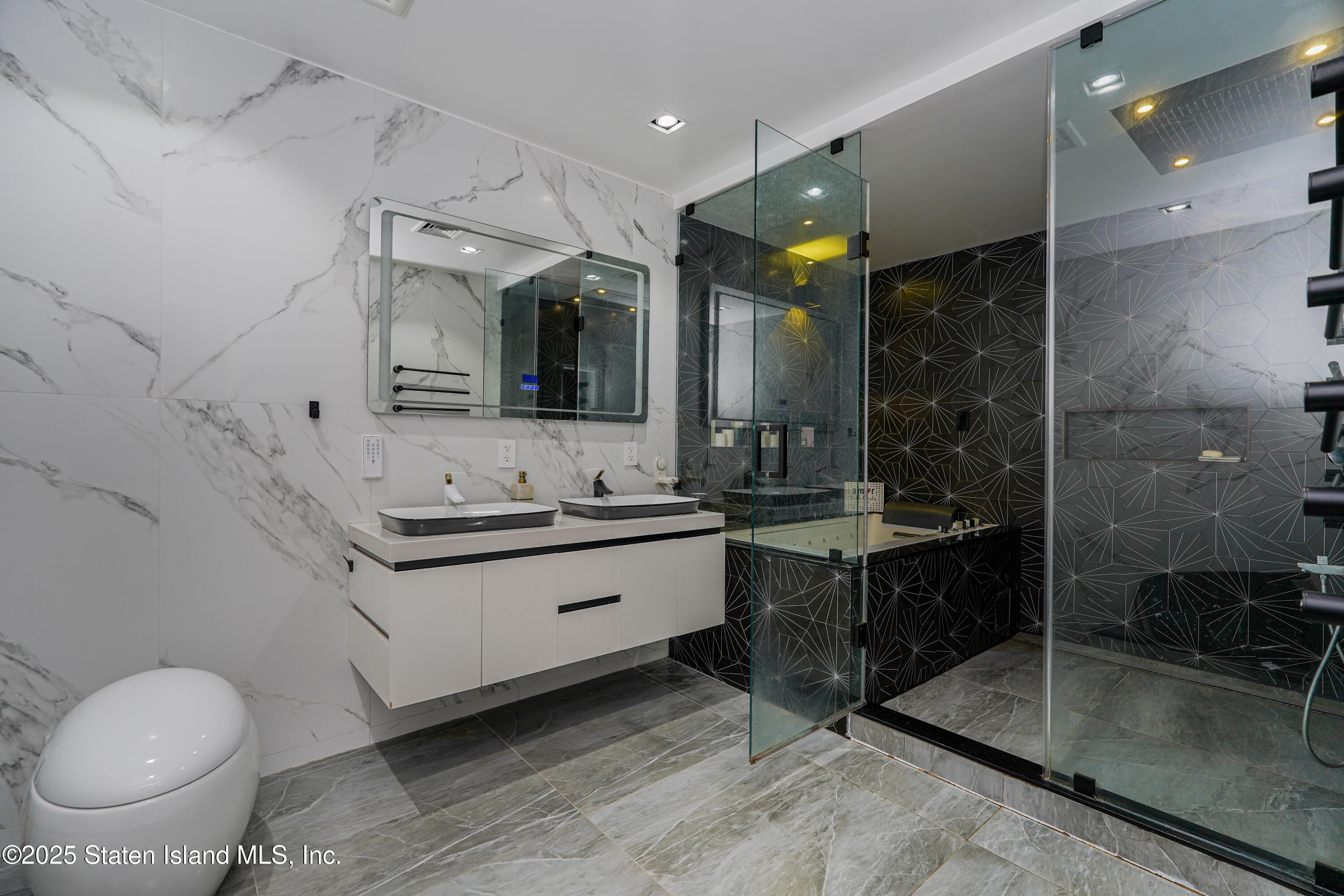 72 Mills Avenue, Staten Island, NY, 10305 image 24