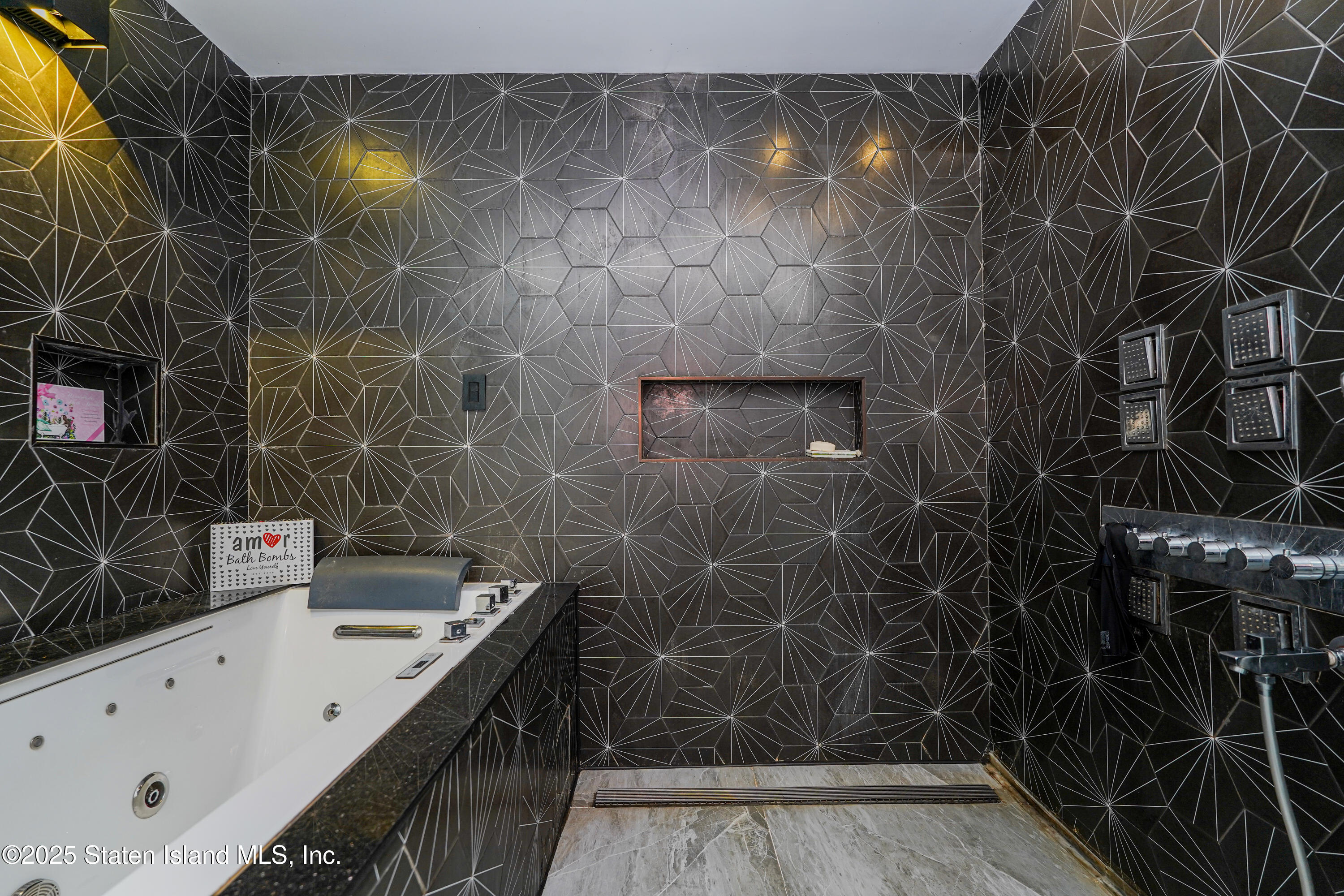 72 Mills Avenue, Staten Island, NY, 10305 image 29
