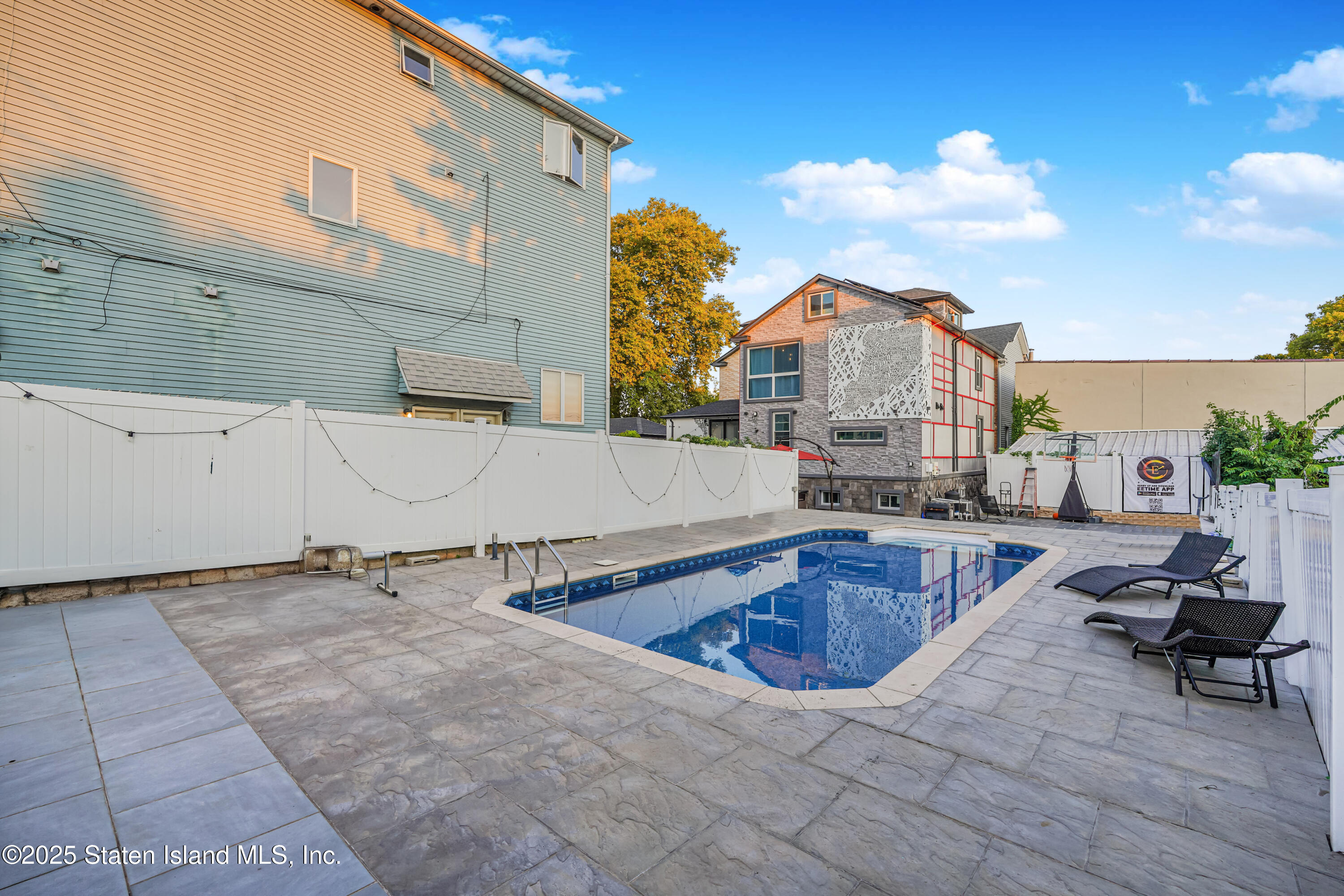 72 Mills Avenue, Staten Island, NY, 10305 image 45