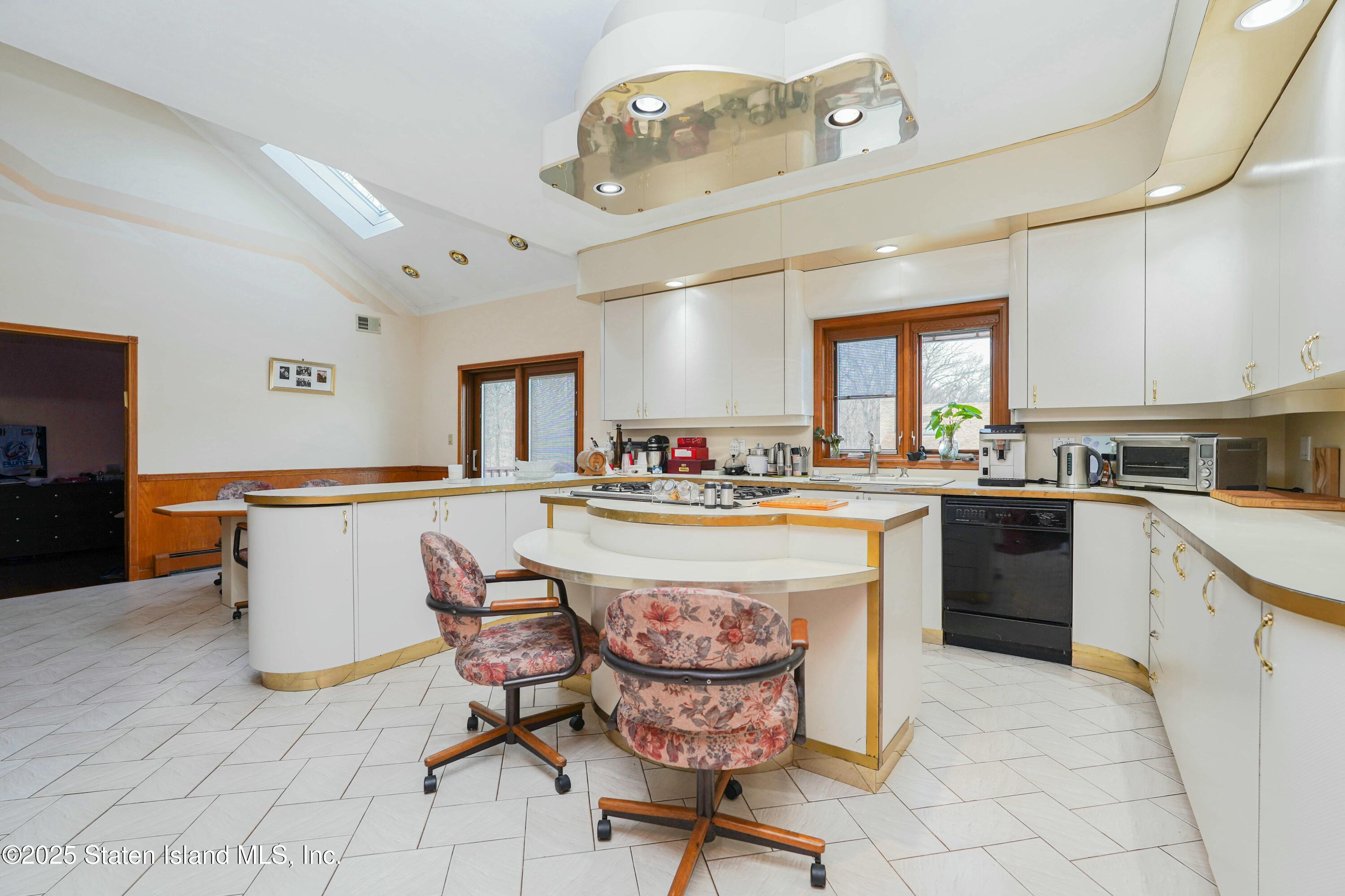 31 Fingal Street, Staten Island, NY, 10312 image 8