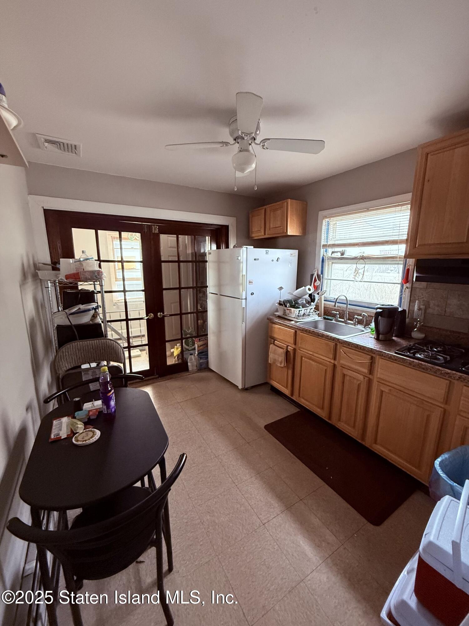 215 Colony Avenue, Staten Island, NY, 10306 image 8
