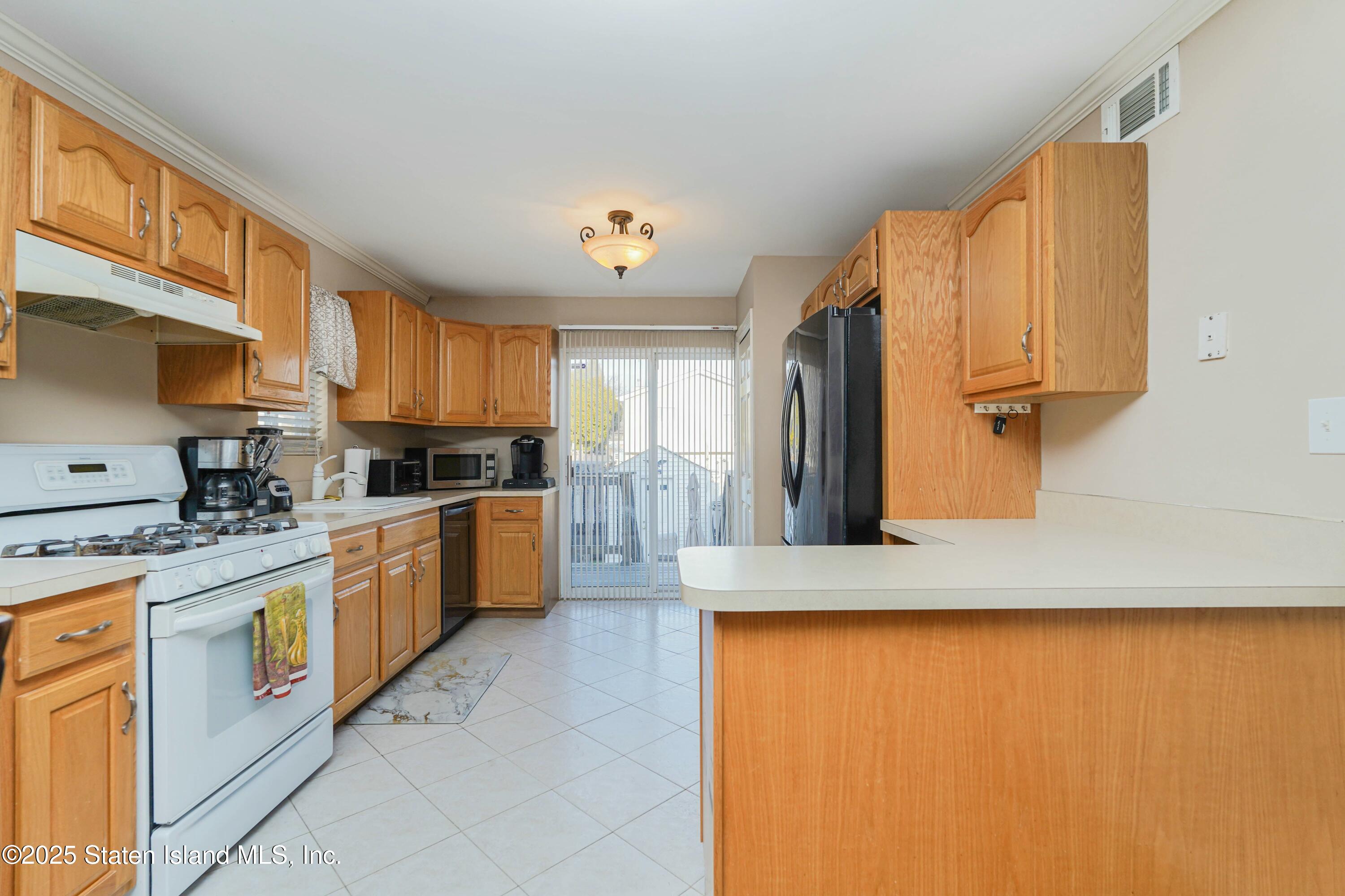 341 Parkinson Avenue, Staten Island, NY, 10305 image 11