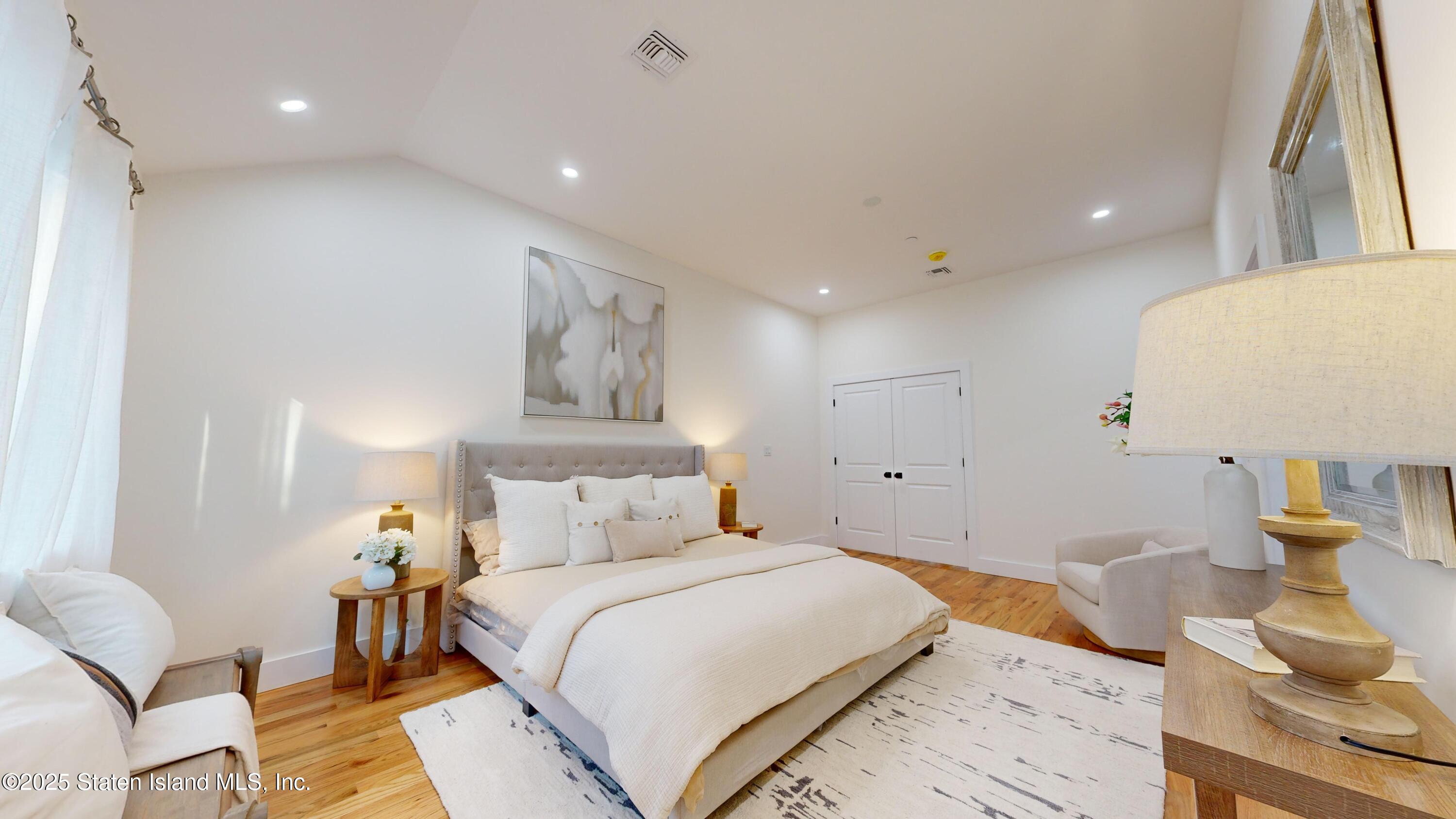 16 Harris Lane, Staten Island, NY, 10309 image 12