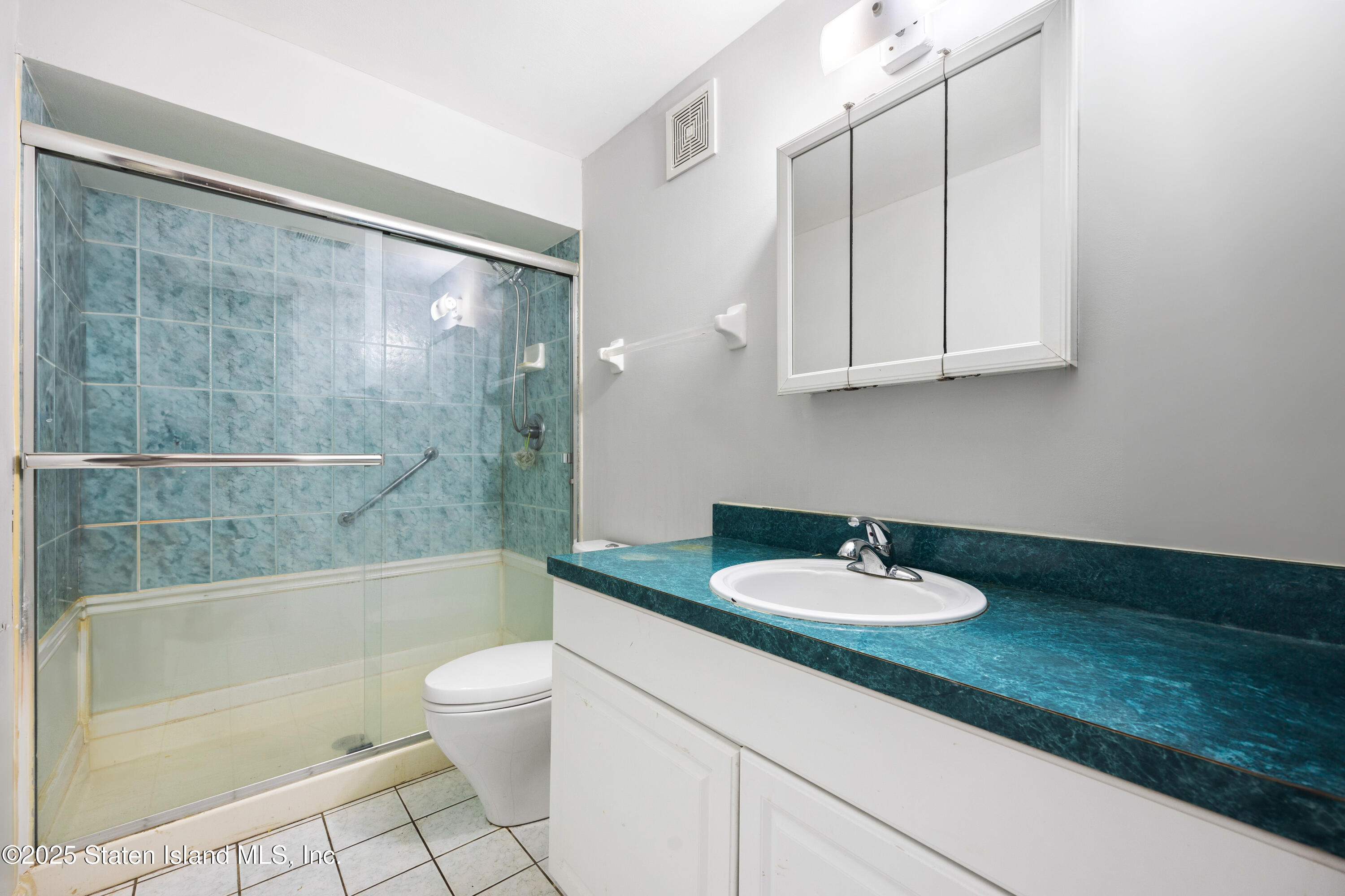 556 Eltingville Boulevard, Staten Island, NY, 10312 image 25