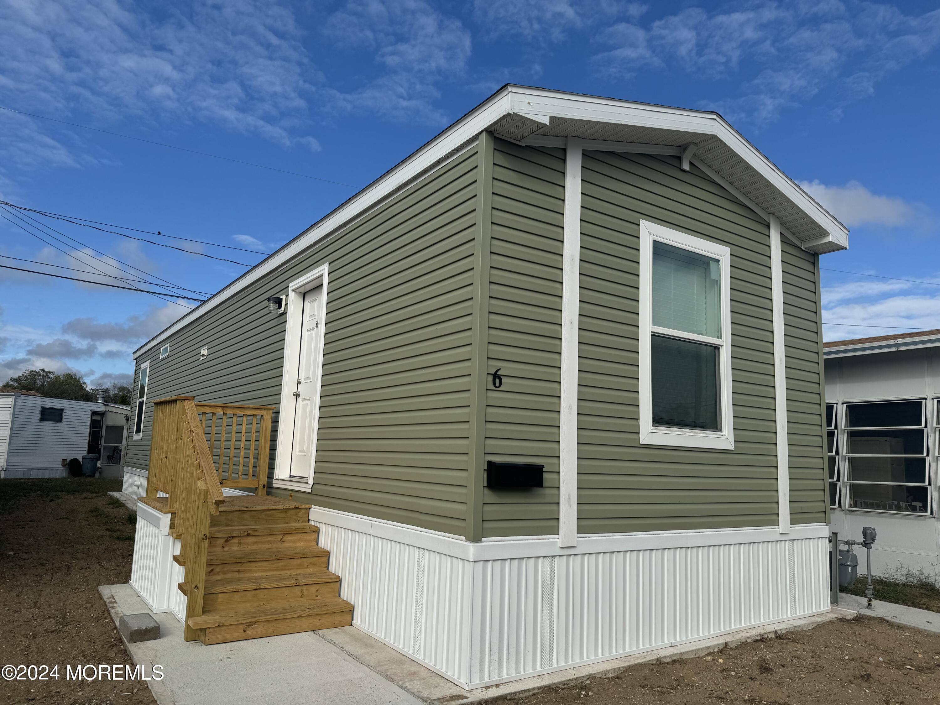 6 Avenue A, Hazlet, NJ, 07734