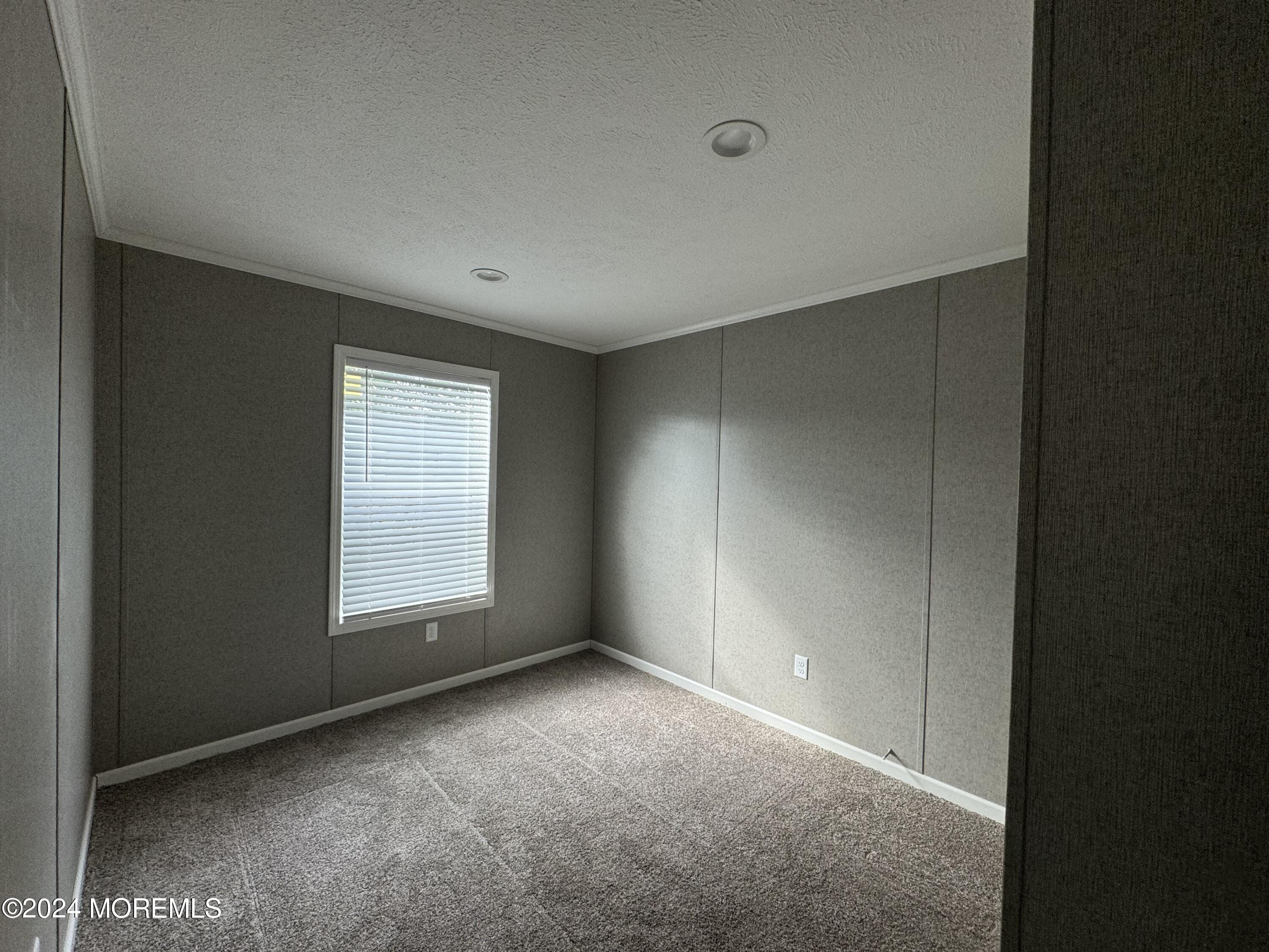 6 Avenue A, Hazlet, NJ, 07734
