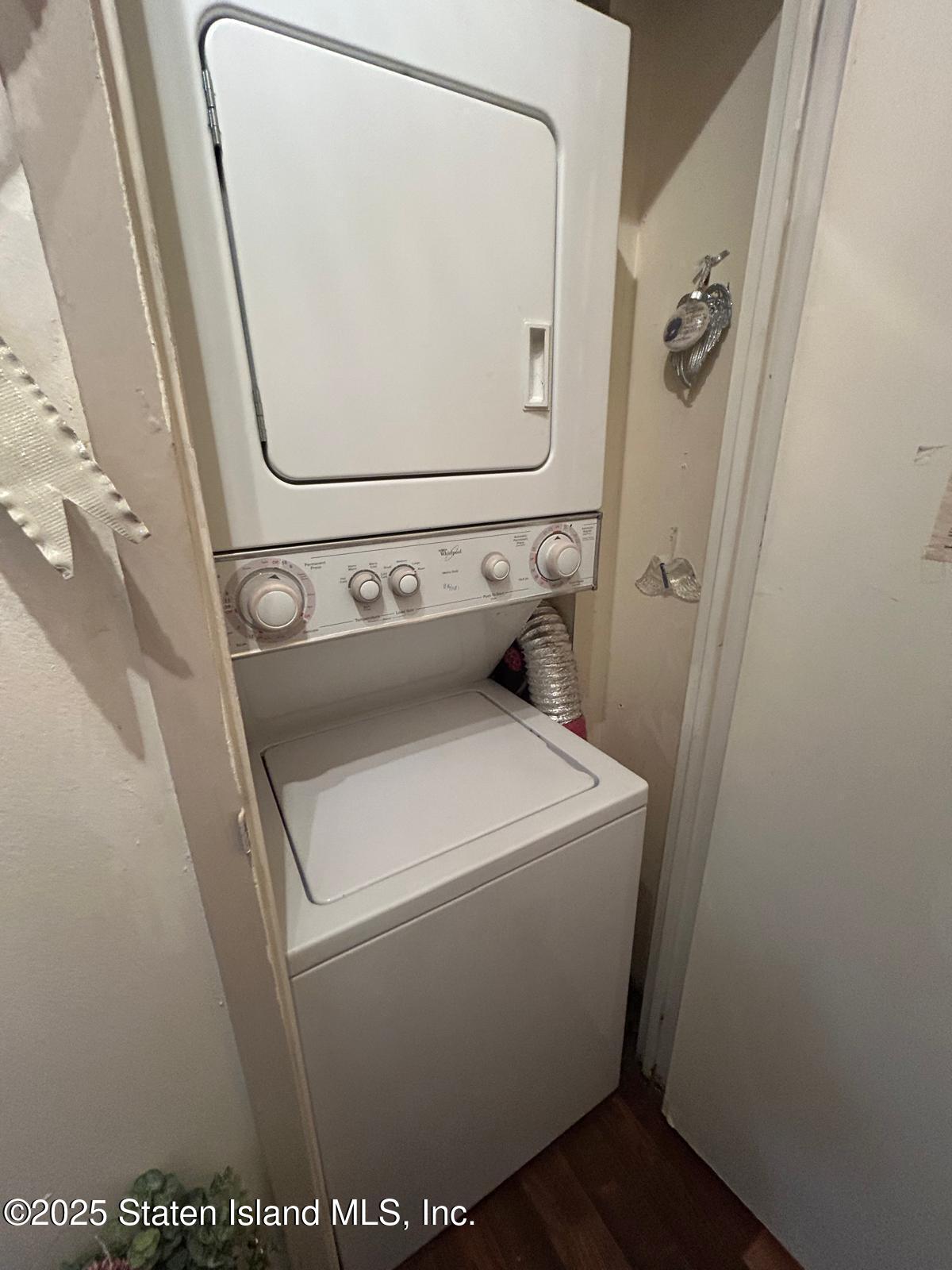2 Elmwood Park Drive 504, Staten Island, NY, 10314 image 12