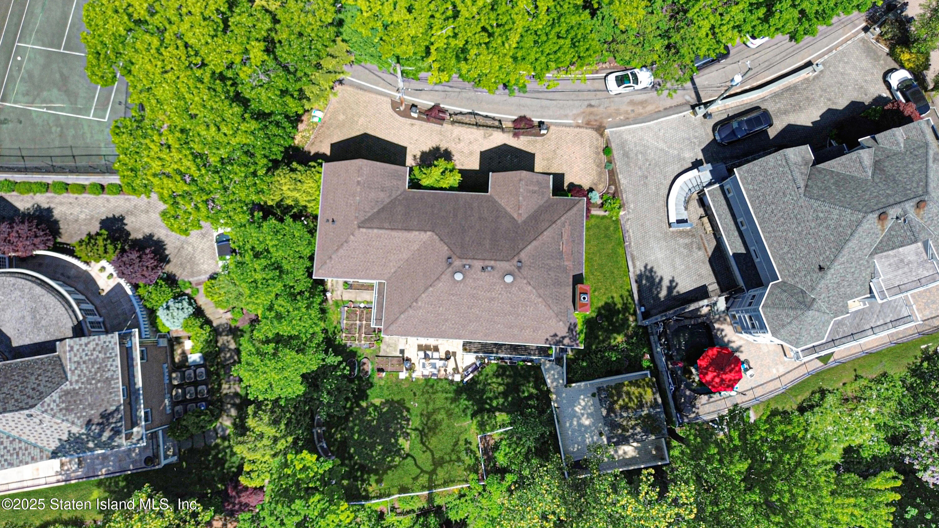 178 Douglas Road Image 4