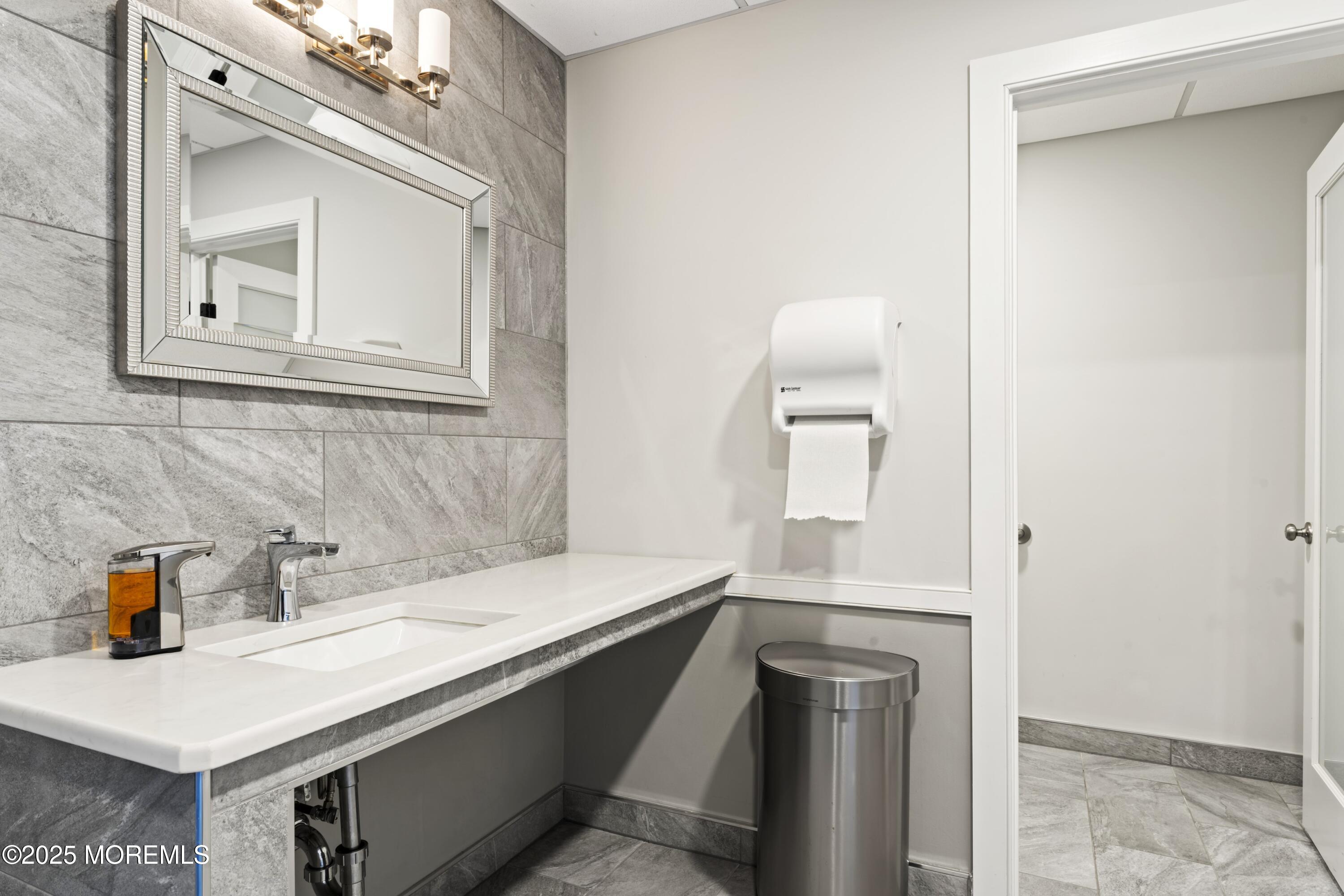 1 Scenic Drive 306, Highlands, NJ, 07732 image 27
