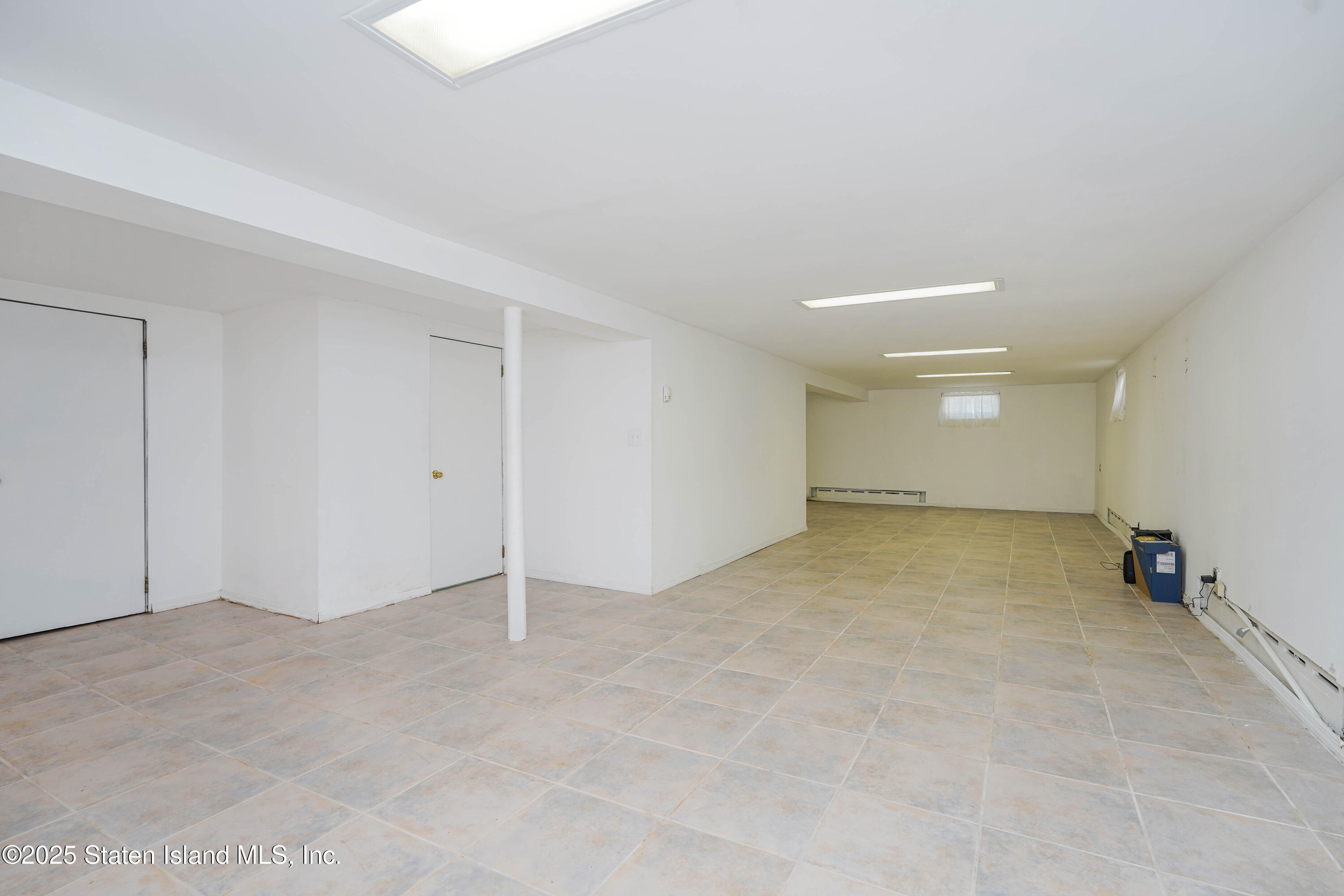 160 Woods Of Arden Road, Staten Island, NY, 10312 image 14