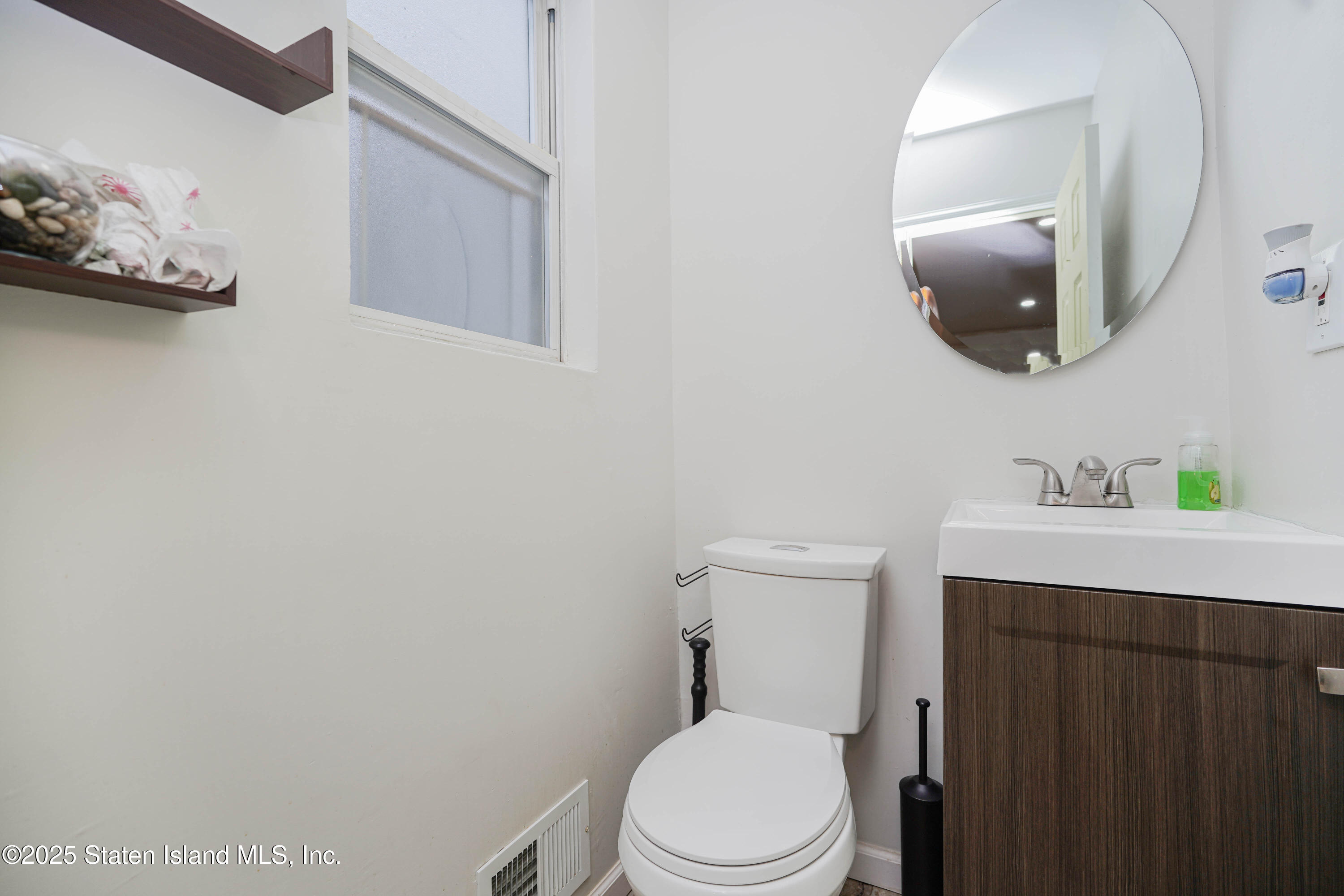 4 Benjamin Place, Staten Island, NY, 10303 image 20
