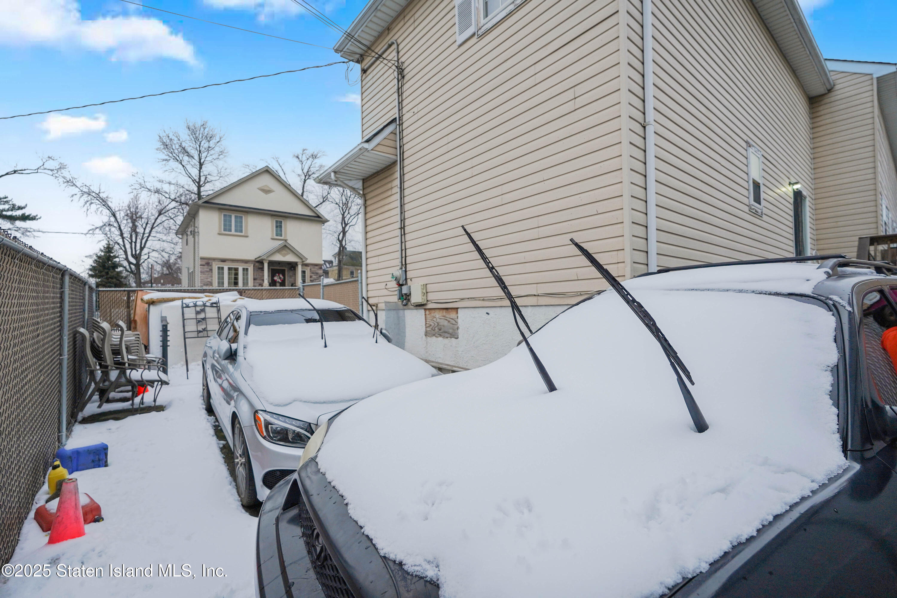 4 Benjamin Place, Staten Island, NY, 10303