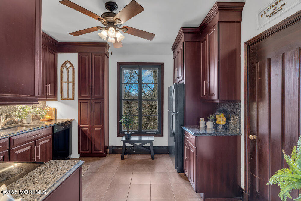 310 Cooper Road D, Red Bank, NJ, 07701 image 7
