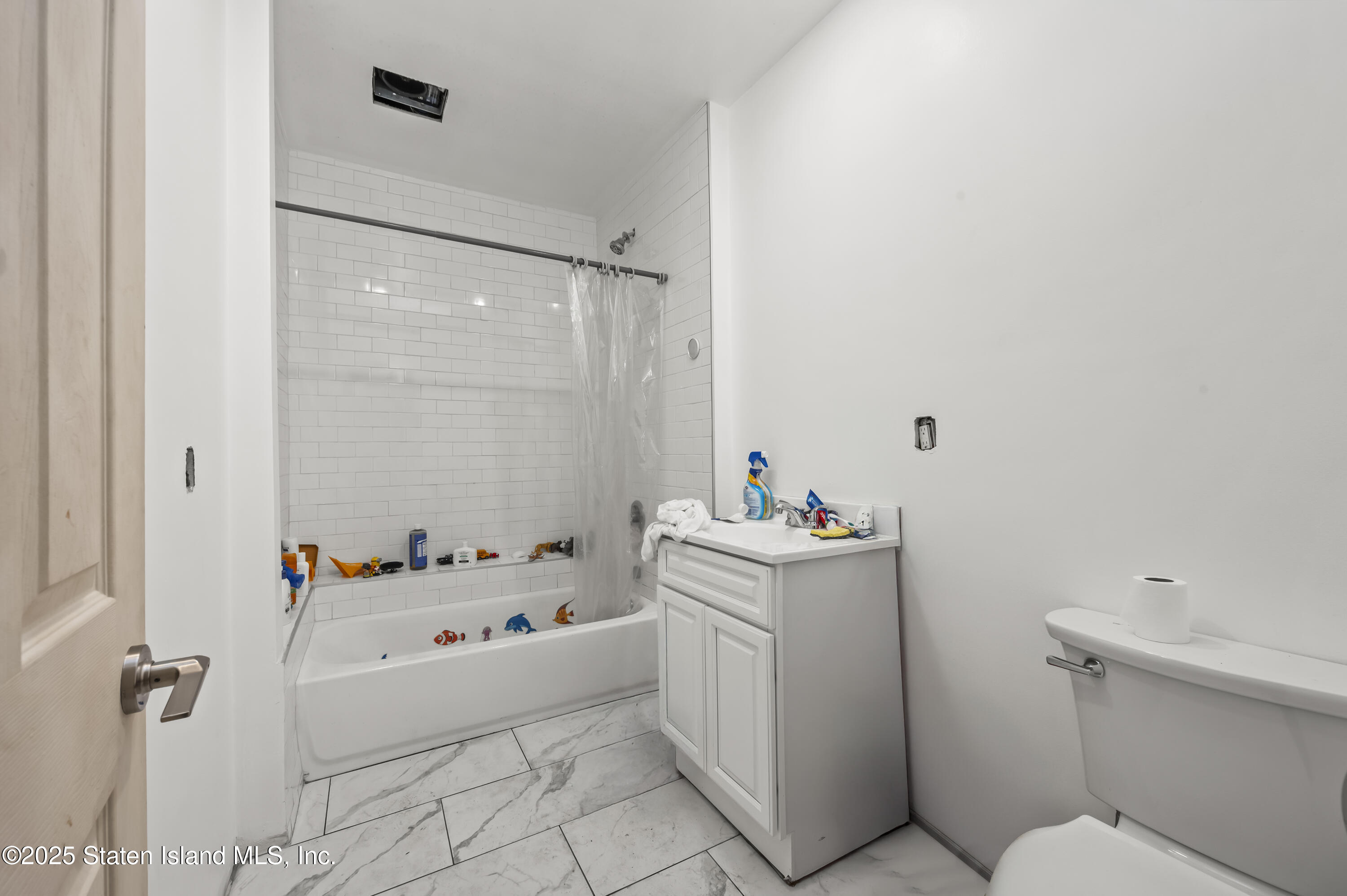 636 39th Street Image 3