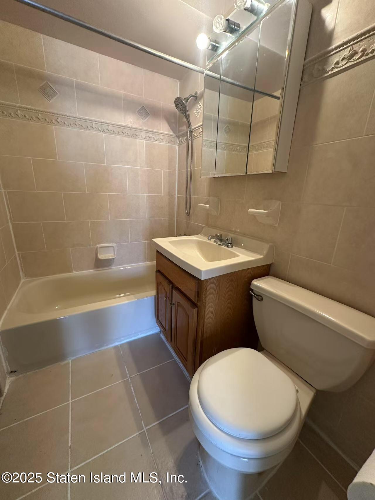 27 Vera St C, Staten Island, NY, 10305 image 13