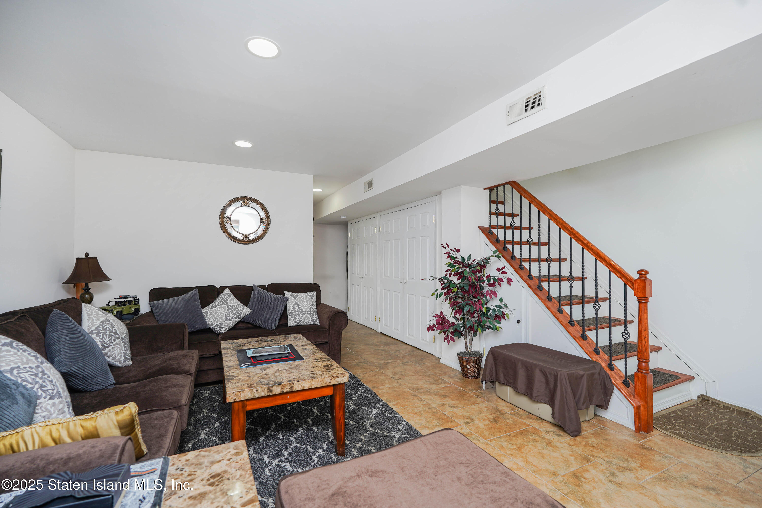108 Pendleton Place, Staten Island, NY, 10301 image 19