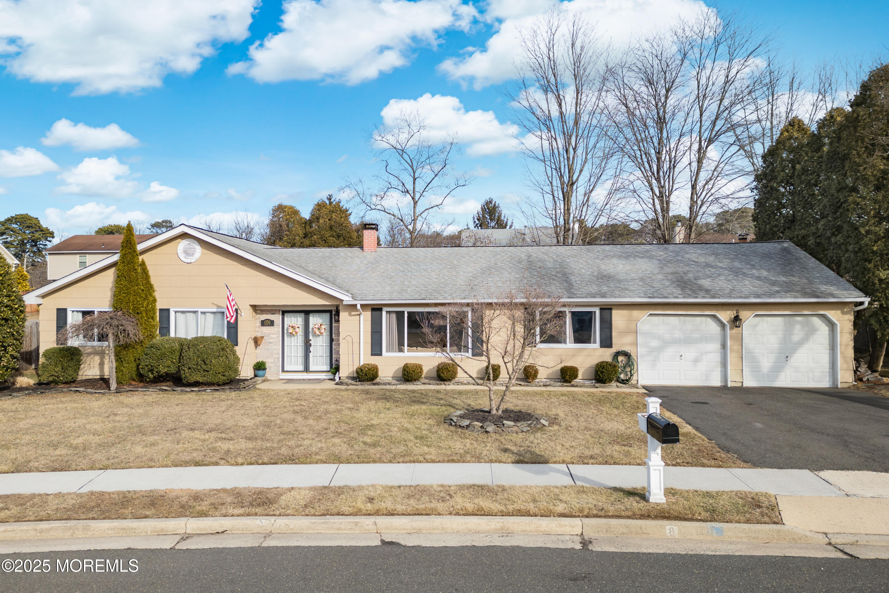 8 N Rhoda Street, Monroe, NJ, 08831