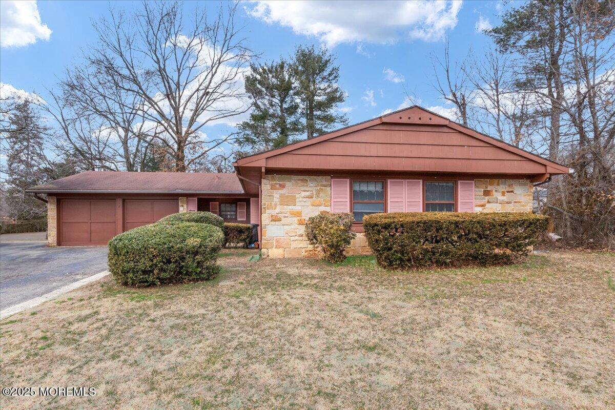 7 Opal Place, Aberdeen, NJ, 07747