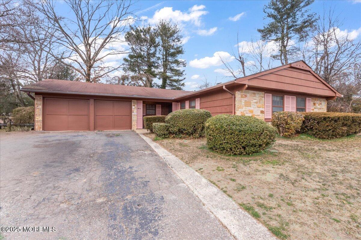 7 Opal Place, Aberdeen, NJ, 07747