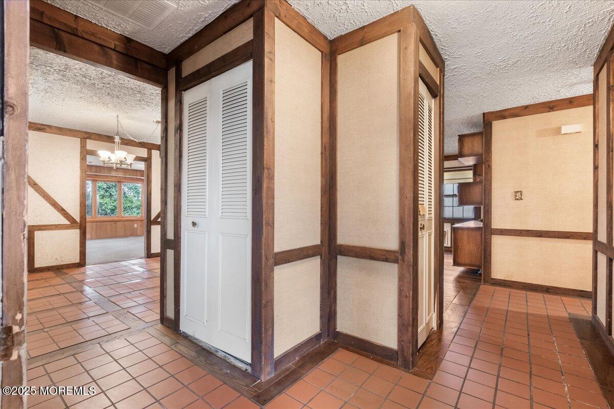 7 Opal Place, Aberdeen, NJ, 07747