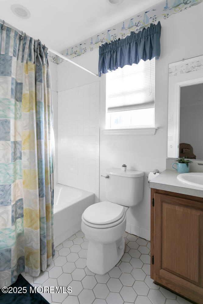 16 Deborah Lane, Howell, NJ, 07731 image 20